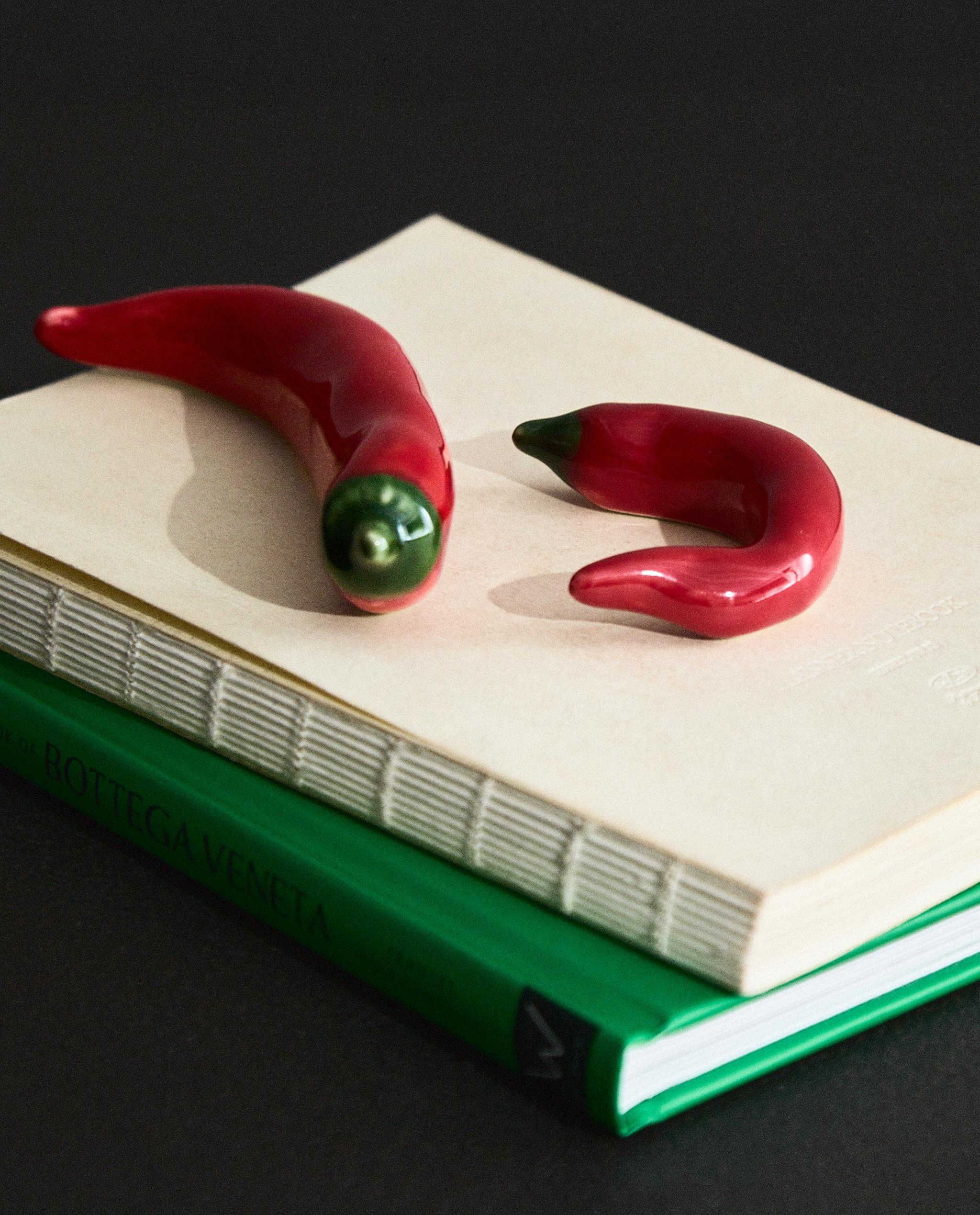 CERAMIC PEPPERS (PACK OF 2) product thumbnail 11