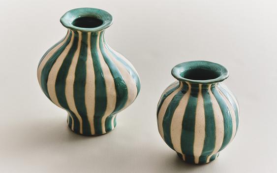 JARRÓN DECORATIVO CERÁMICA IRREGULAR