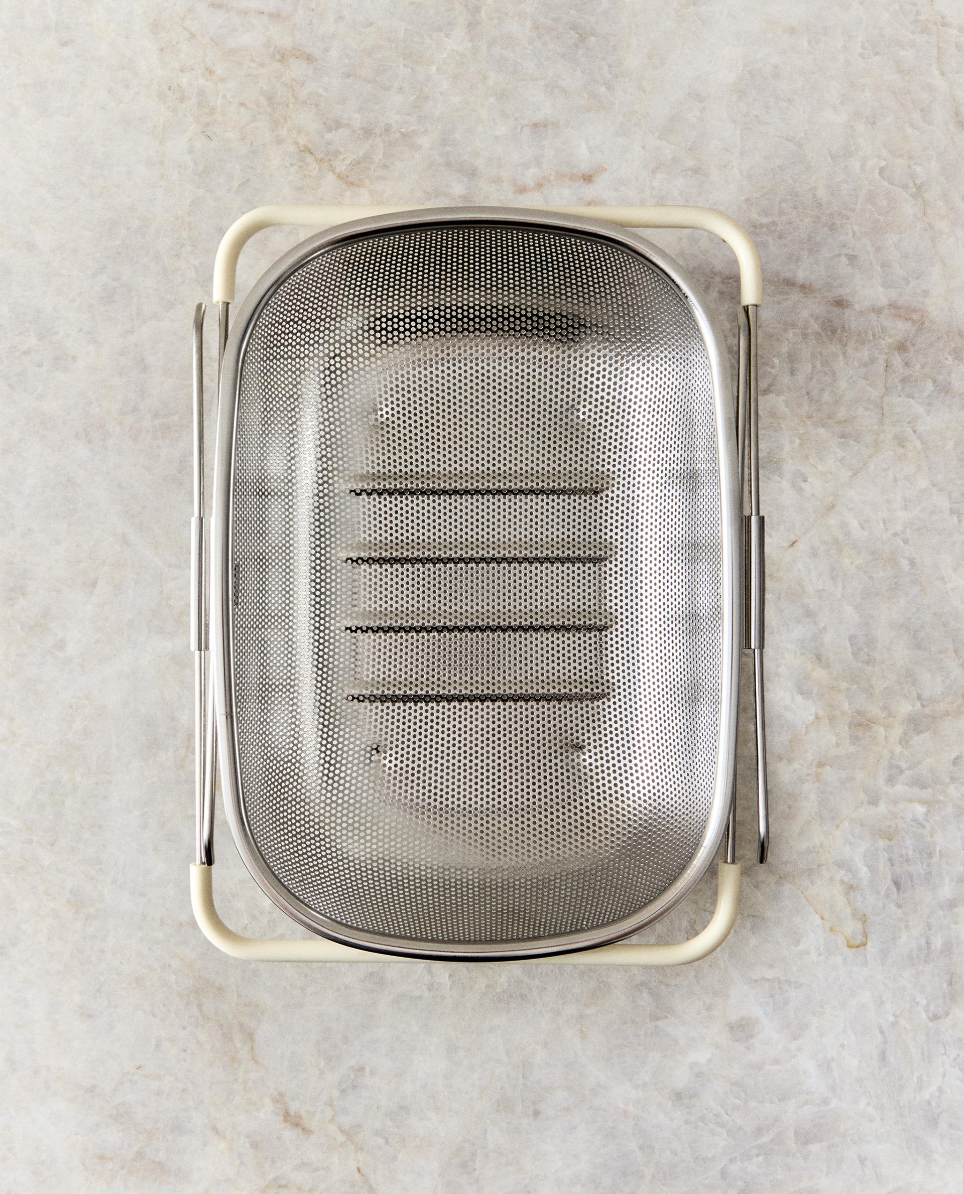 METAL COLANDER
