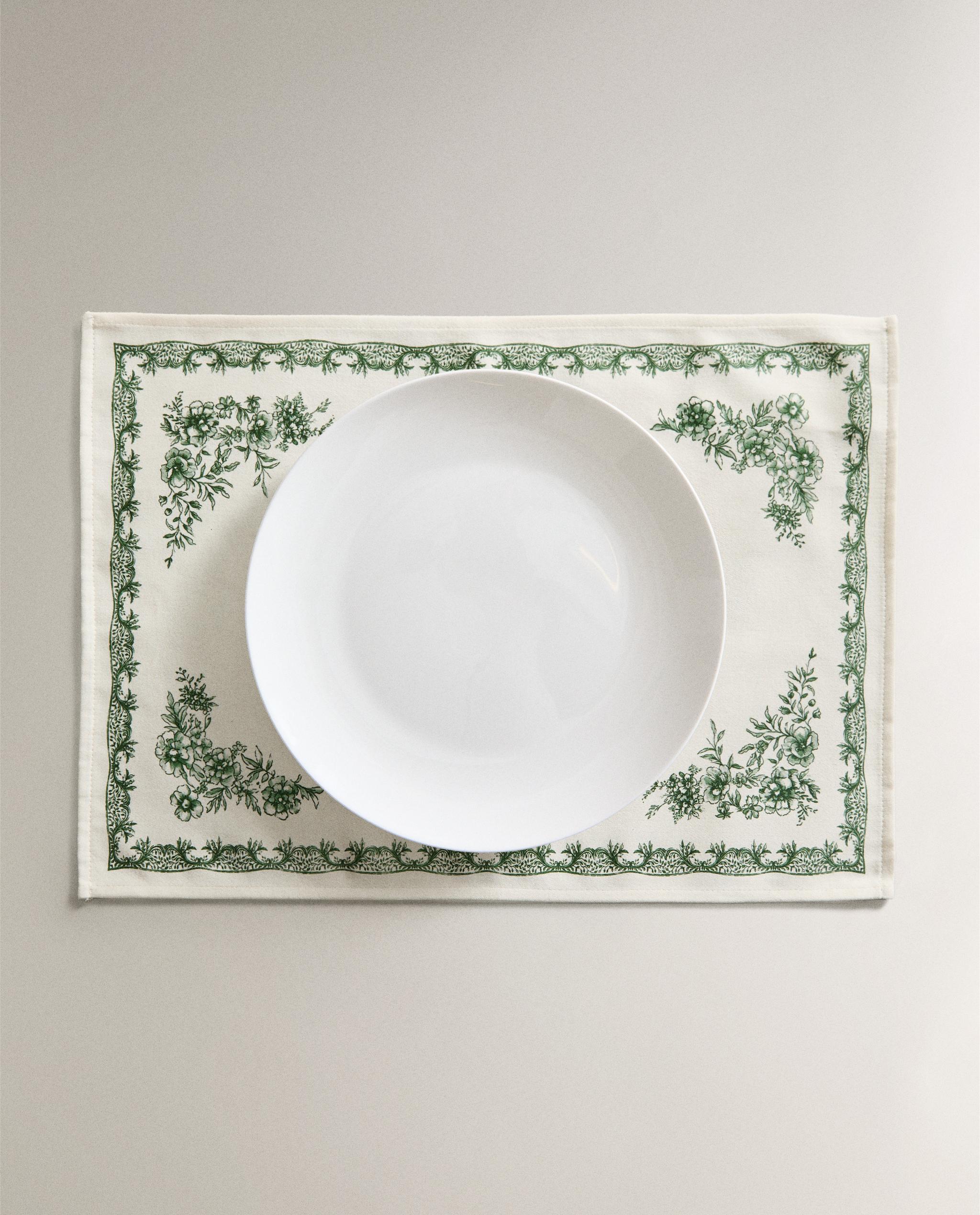 PRINTED SATEEN PLACEMAT product thumbnail 14