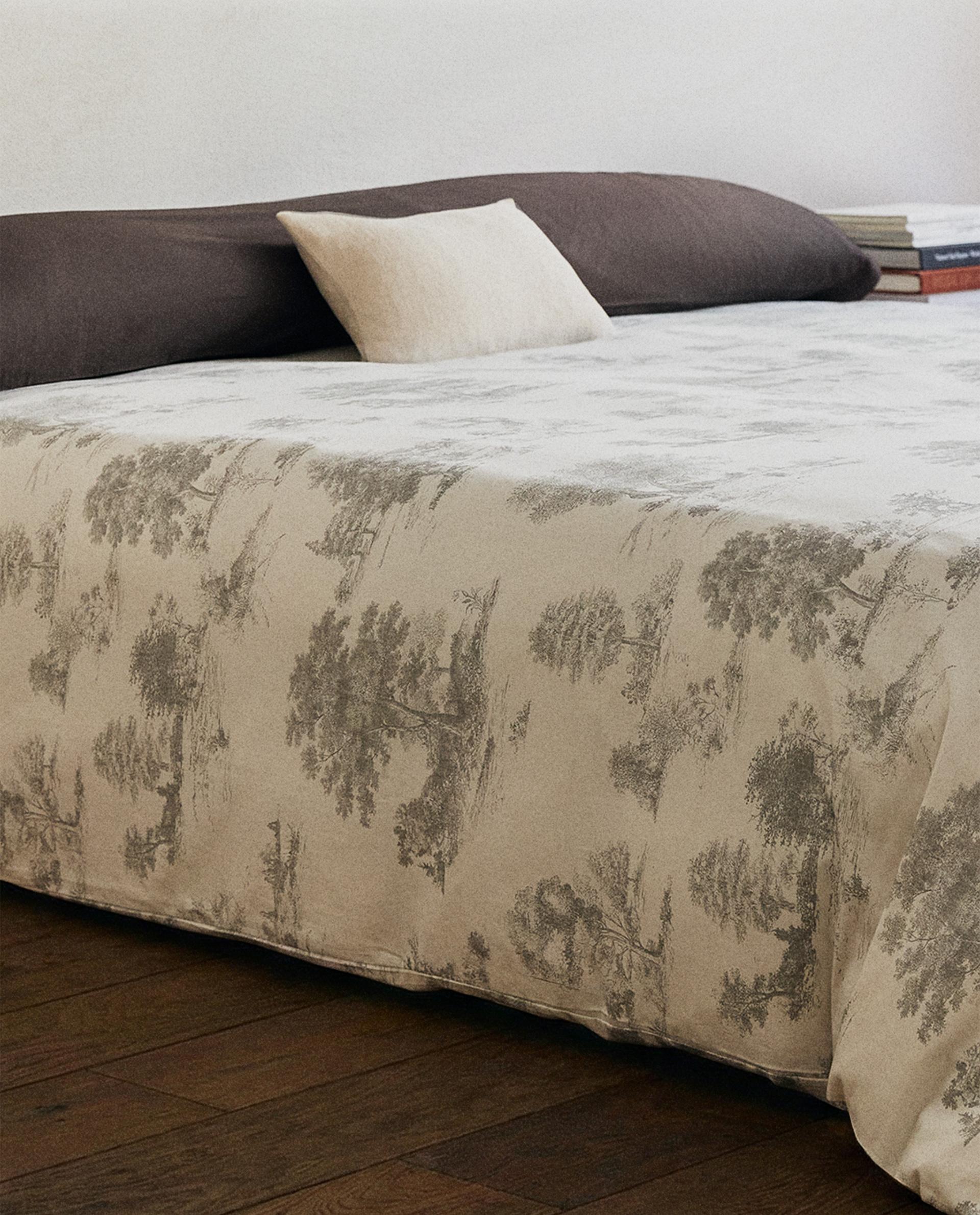 POSZWA NA KOŁDRĘ Z SATYNY TOILE DE JOUY POSZWA NA KOŁDRĘ Z SATYNY TOILE DE JOUY