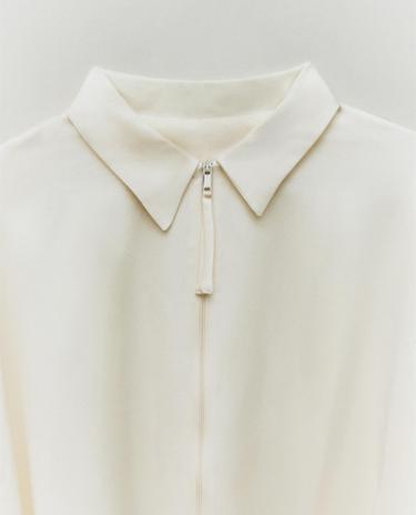 ボリュームサテンシャツ