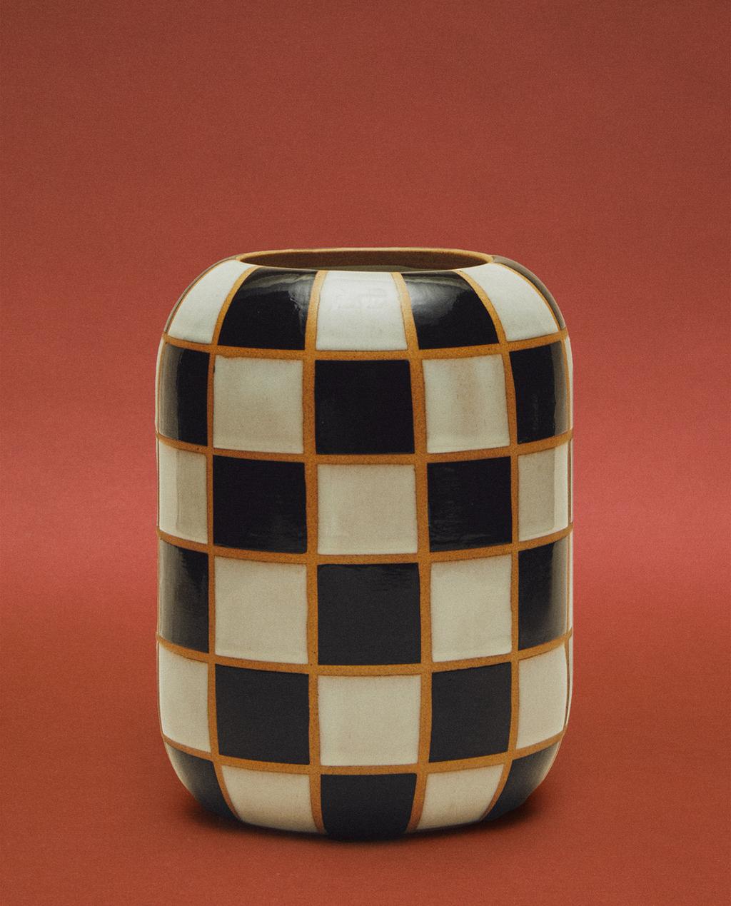 CHEQUERED CERAMIC VASE X COLLAGERIE