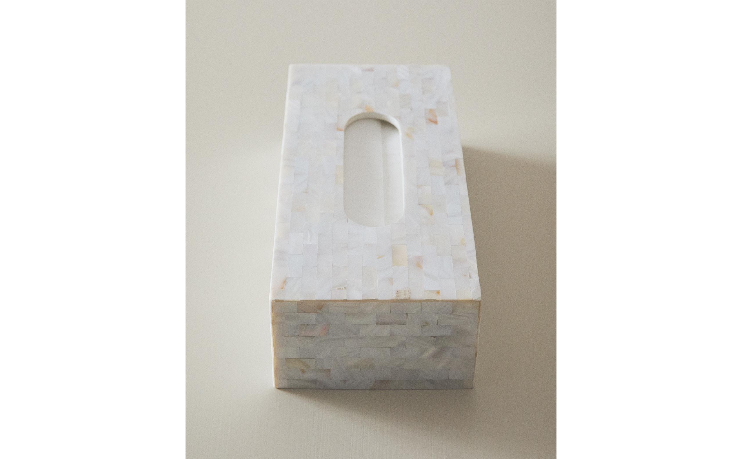 MOTHER-OF-PEARL EFFECT TISSUE BOX product thumbnail 9
