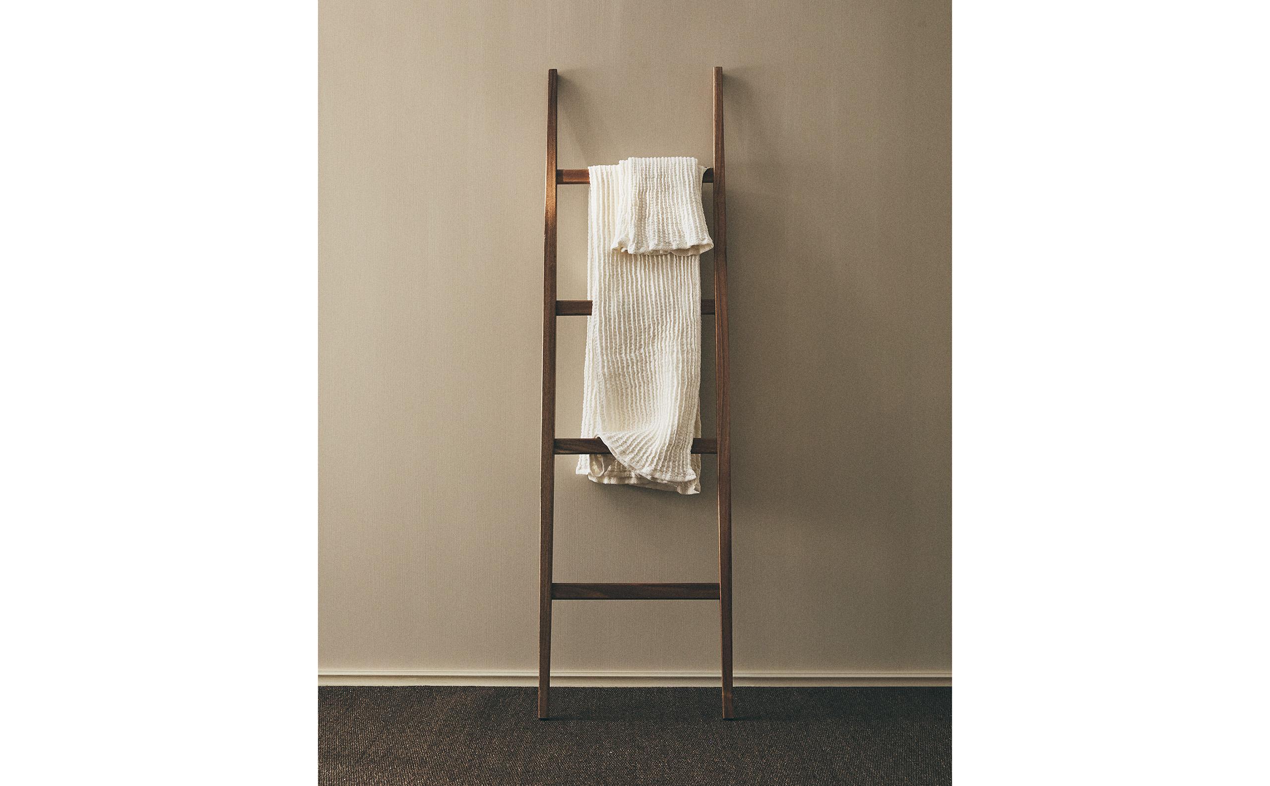 ACACIA TOWEL RACK | Zara Home United States of America