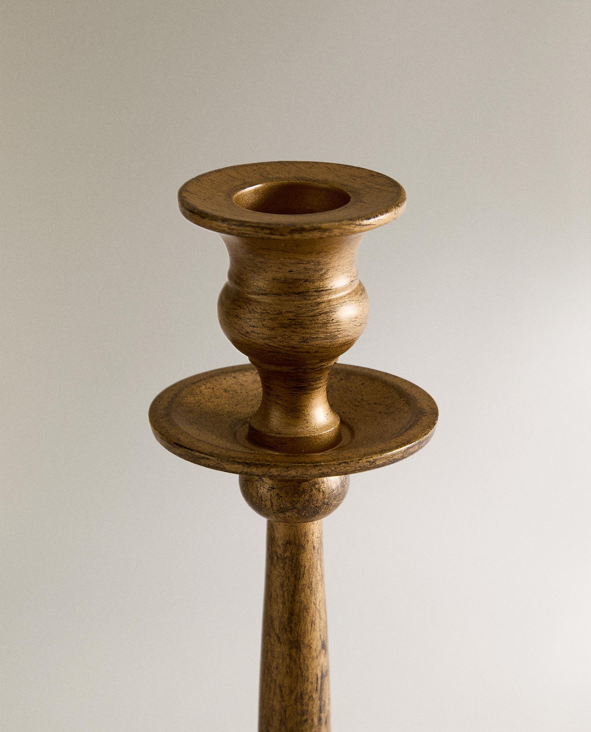 GOLD CANDLESTICK