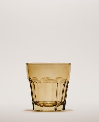 COFFEE TUMBLER WITH RAISED DESIGN