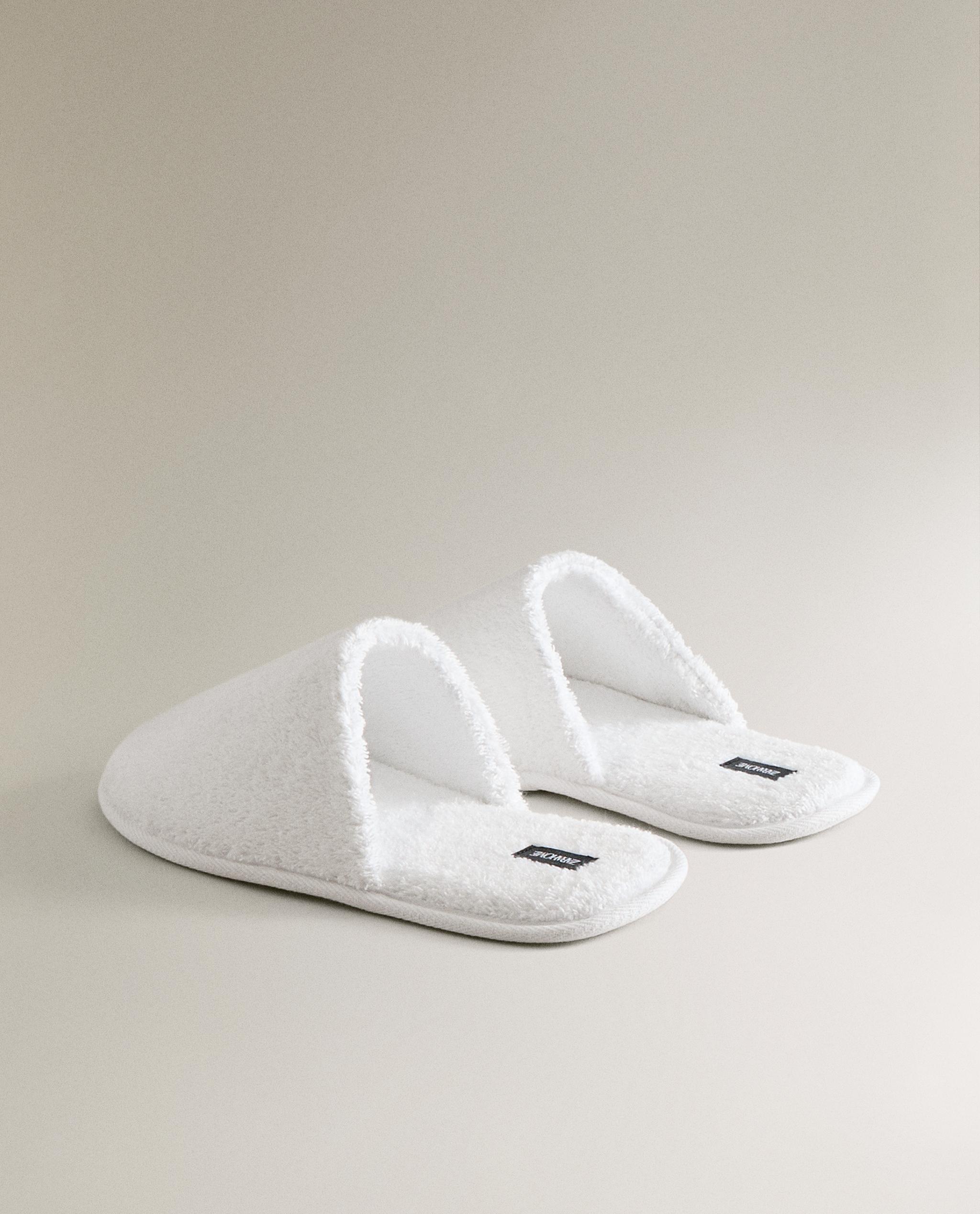 TERRY BATHROOM SLIPPERS product thumbnail 9