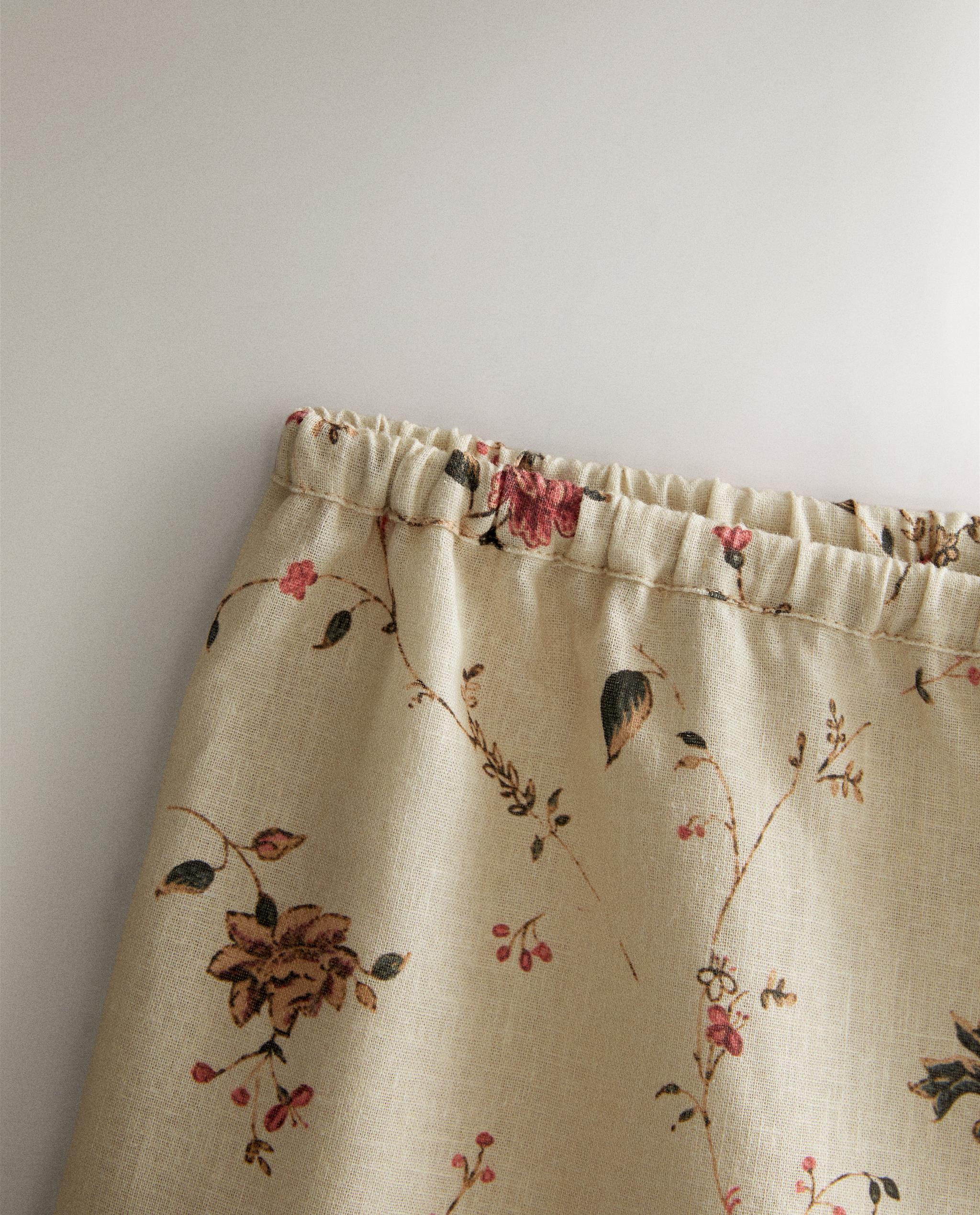 FLORAL COTTON AND LINEN SHORTS | KATHARINE POLE product thumbnail 7