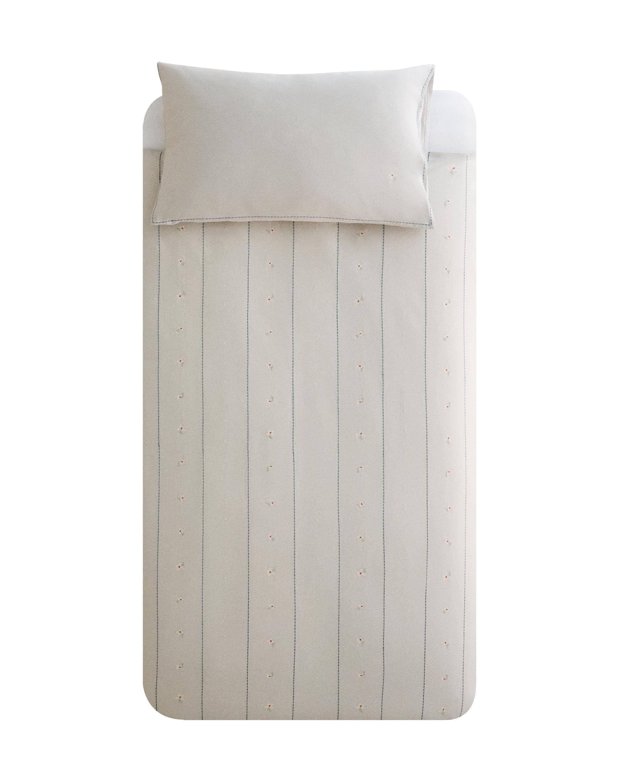 CHILDREN'S FLORAL AND STRIPED DUVET COVER product thumbnail 2