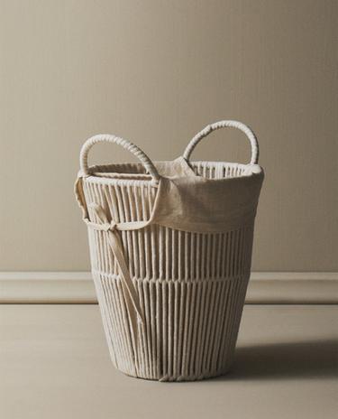 BATHROOM TRASH CAN WITH COTTON LINING BATHROOM TRASH CAN WITH COTTON LINING