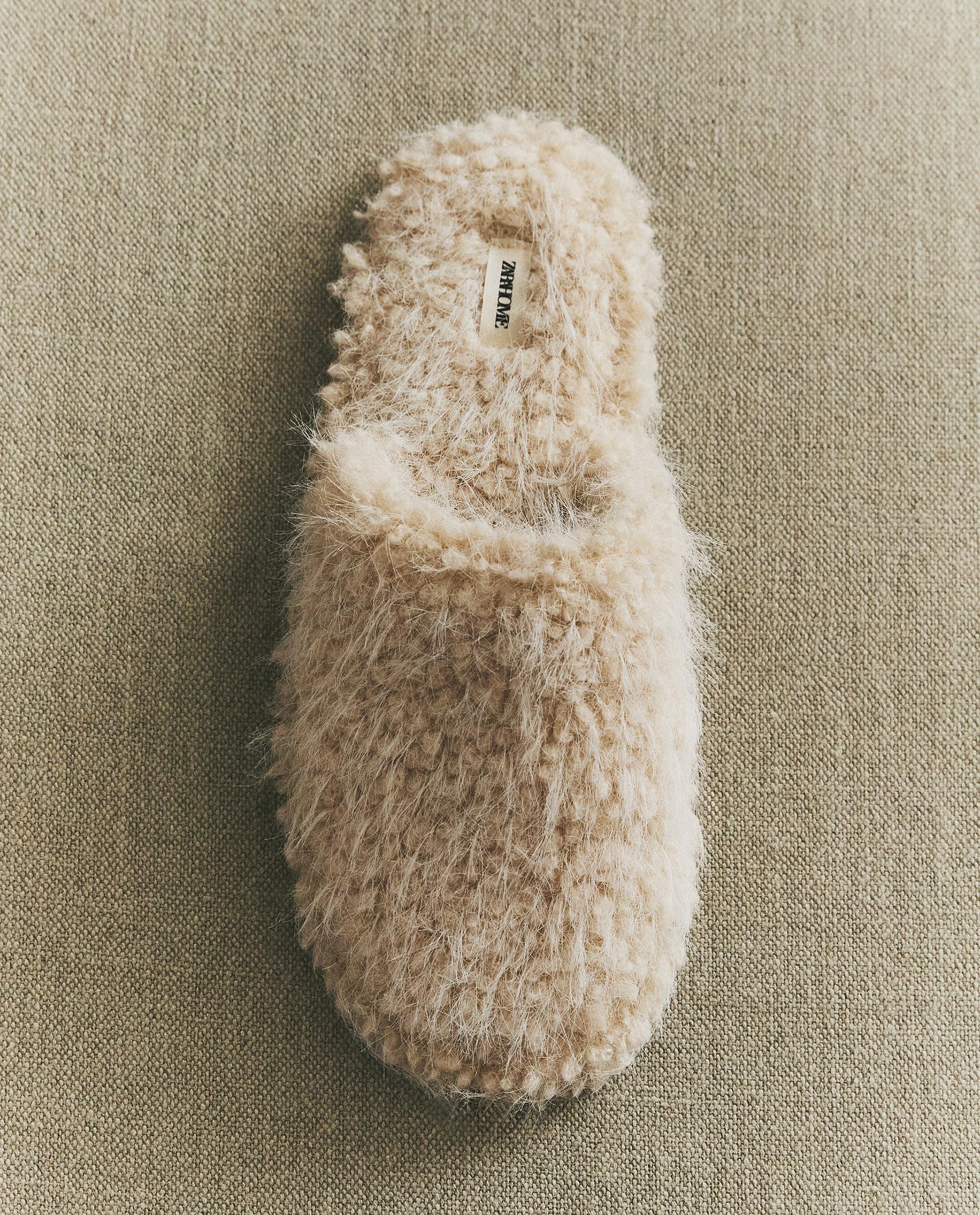 FAUX FUR MULE SLIPPERS Zara Home Saudi Arabia1