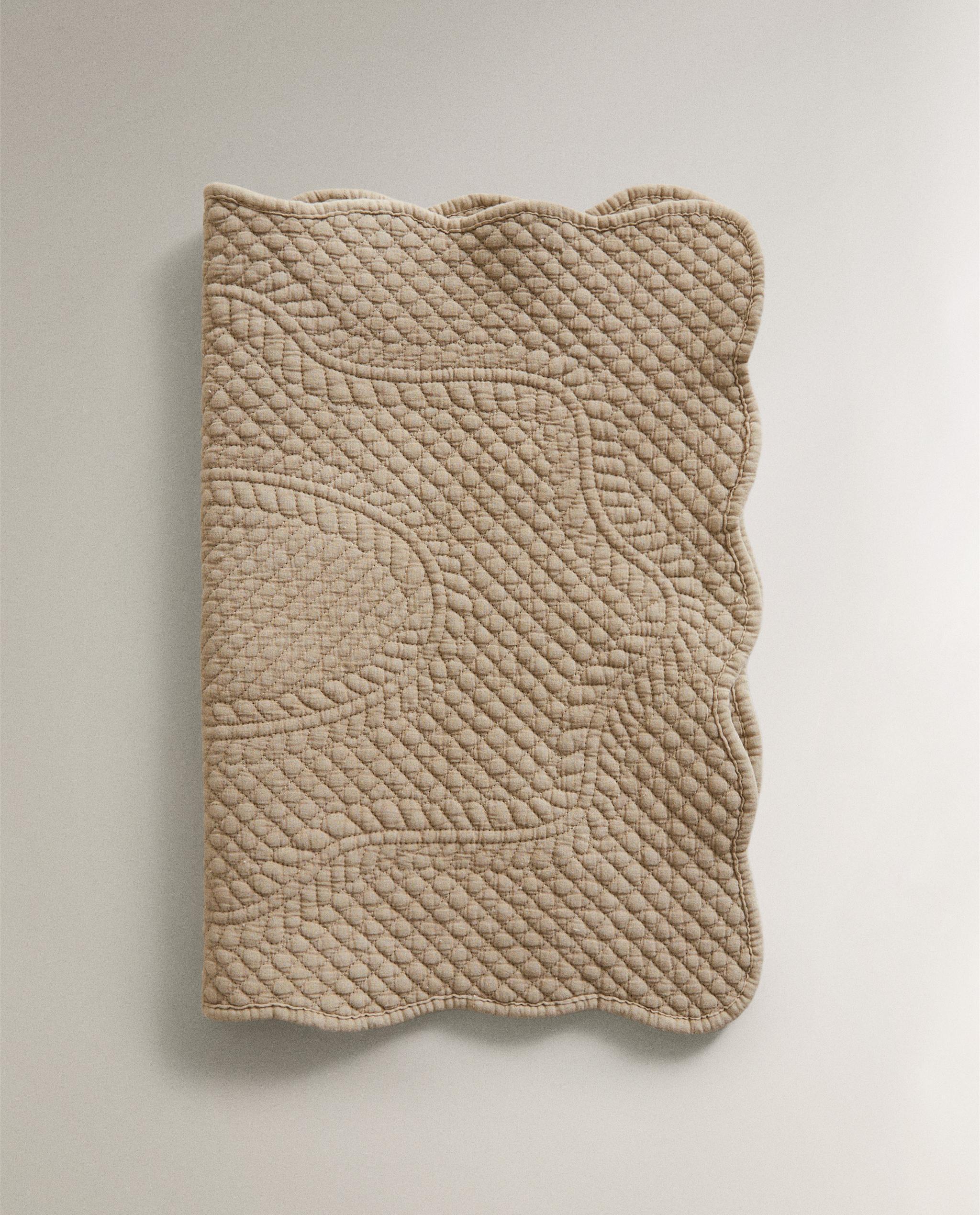 QUILTED PLACEMAT product thumbnail 12