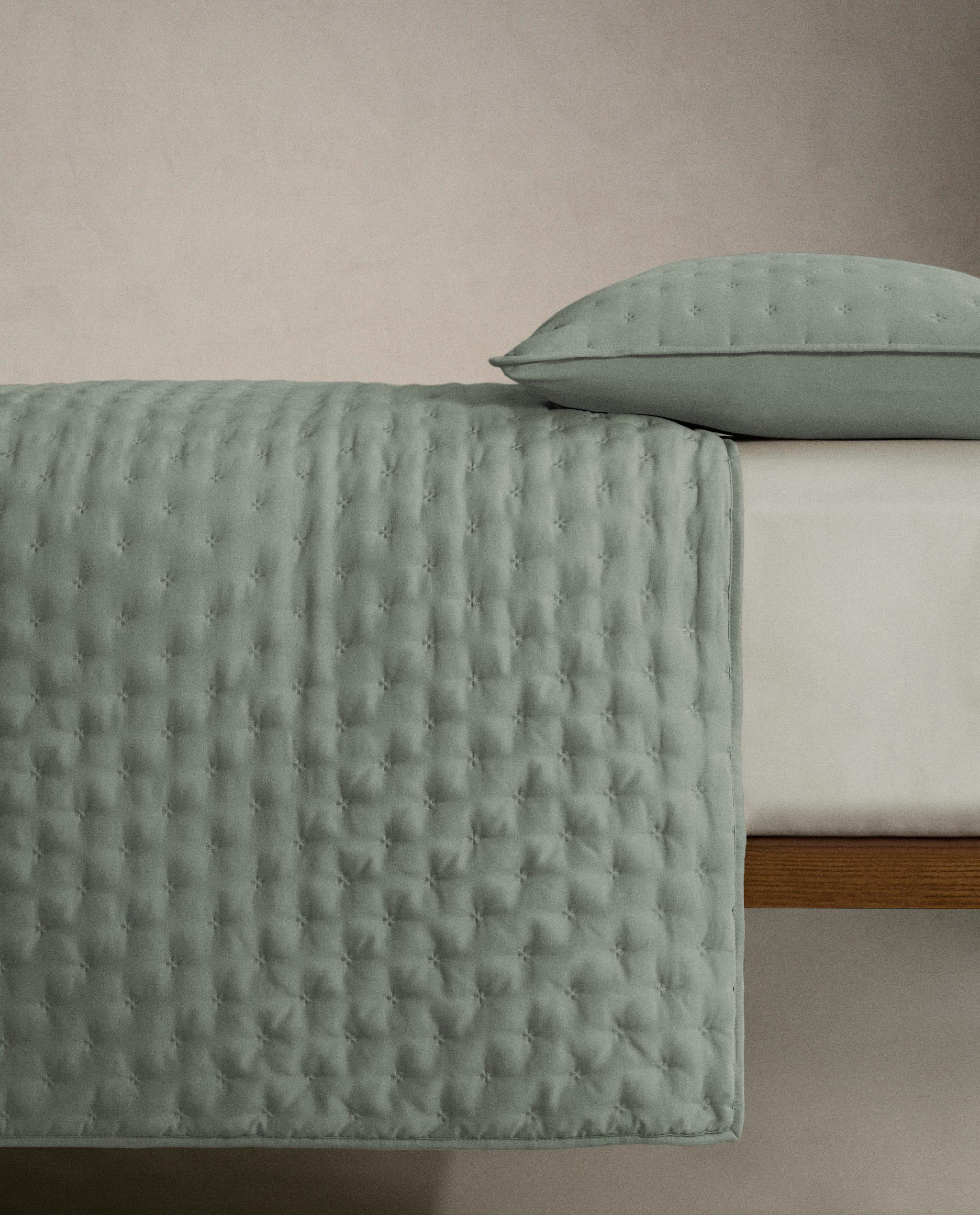 ドット キルトベッドカバー | Zara Home 日本/Japan