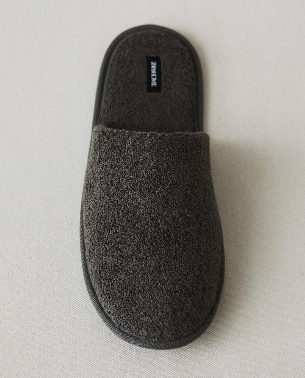 TERRY BATHROOM SLIPPERS