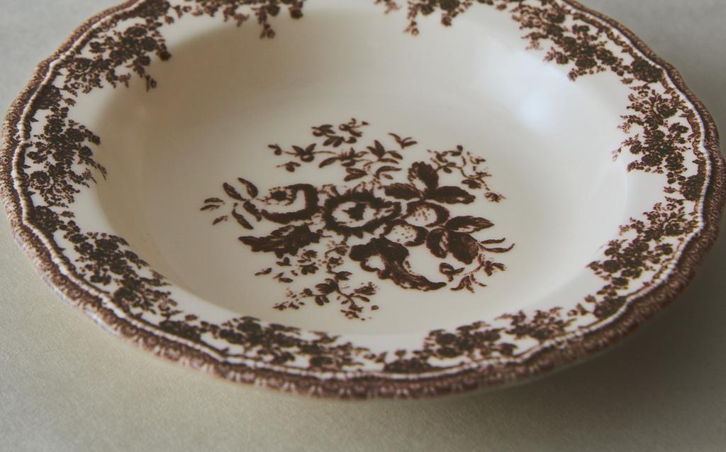 PJATË SUPË ME LULE