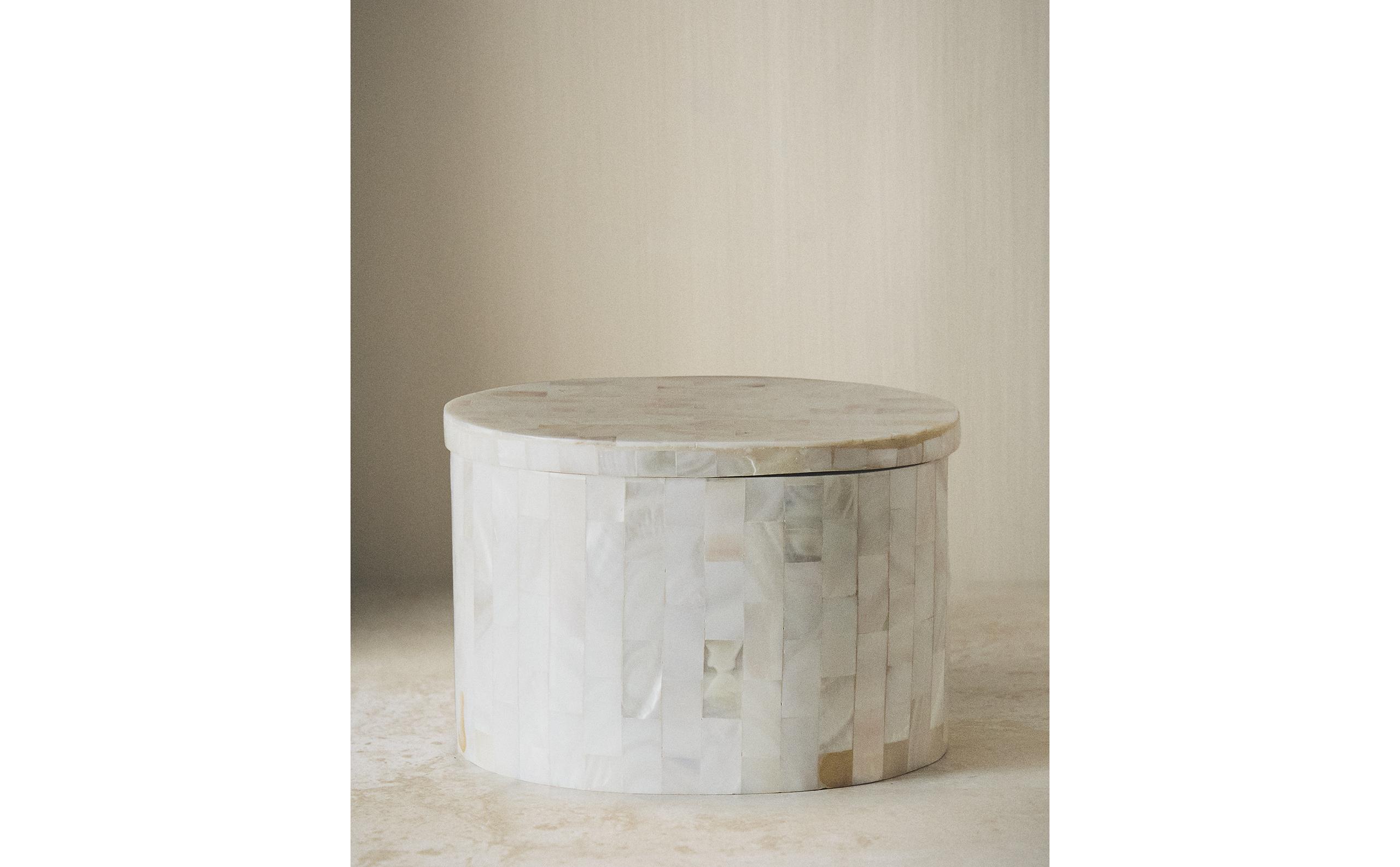 MOTHER-OF-PEARL BATHROOM ORGANISER JAR product thumbnail 10