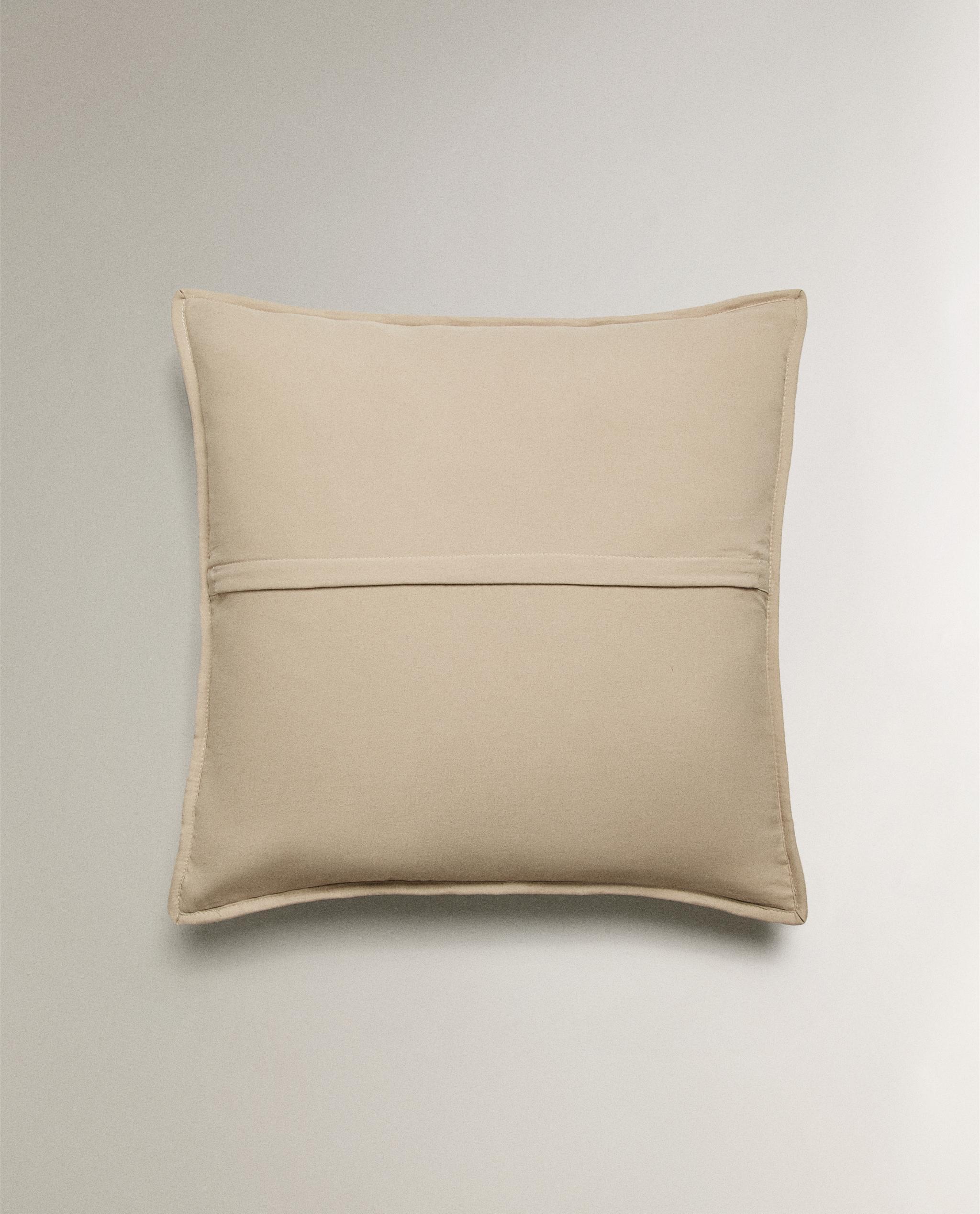 QUILTED CUSHION COVER WITH DOTS product thumbnail 5