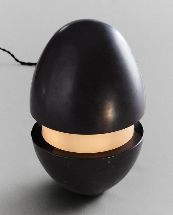 PETIT EGG LAMP I COLIN KING