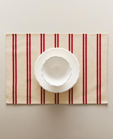 SET DE TABLE DOUBLE RAYURE BRODÉE