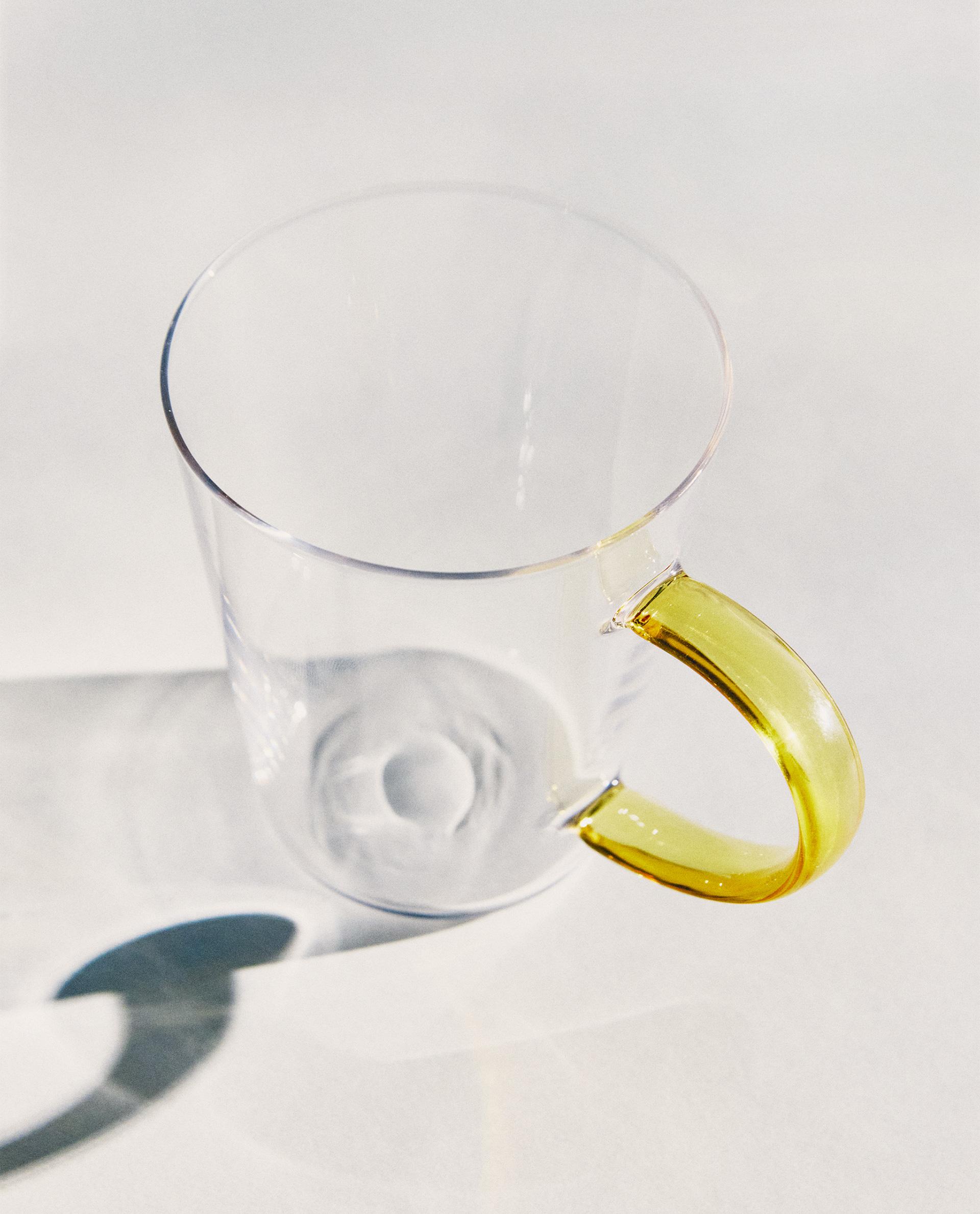 BOROSILICATE GLASS MUG WITH COLOURED HANDLE product thumbnail 11