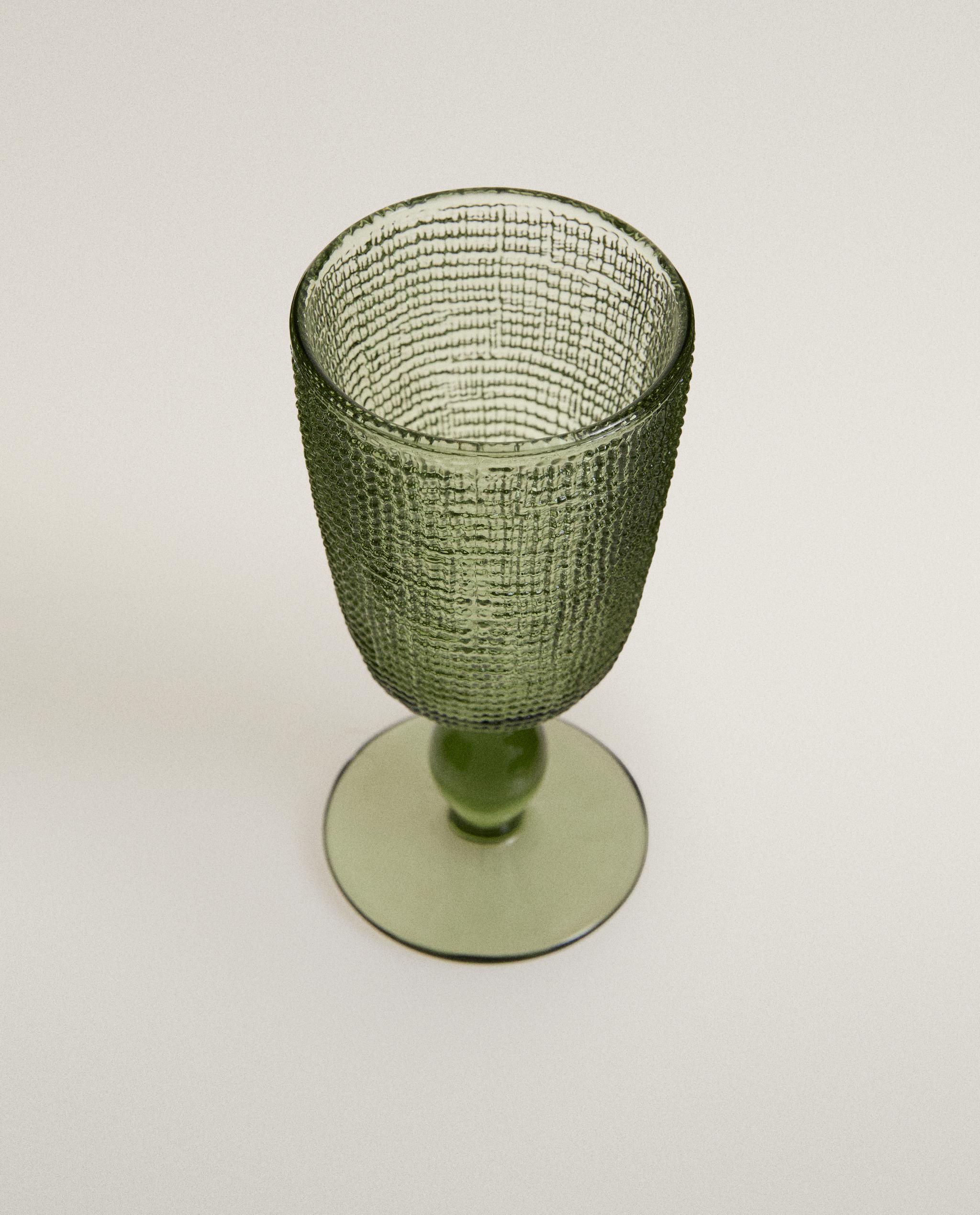 RAISED DESIGN WINE GLASS product thumbnail 10