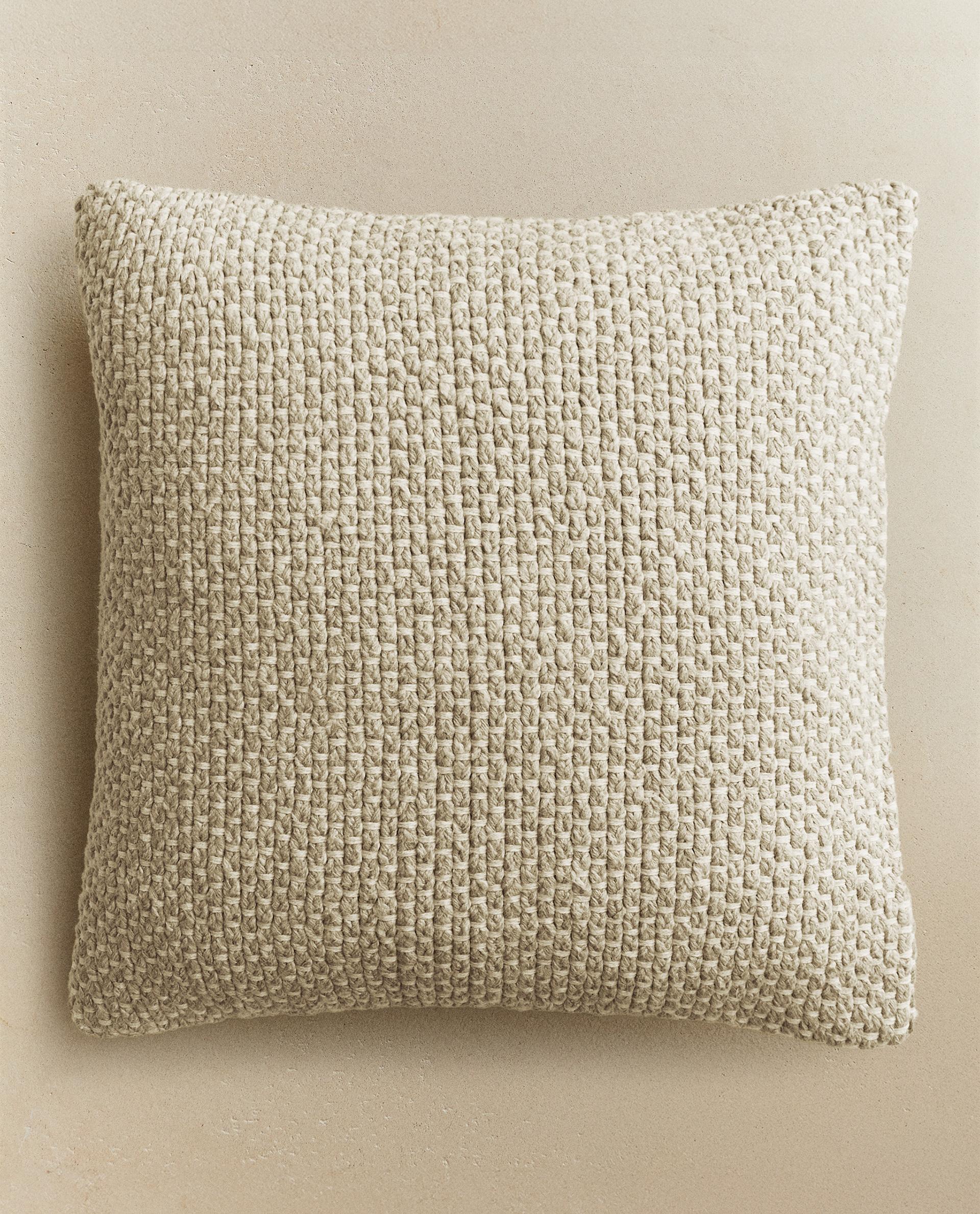 編み込み クッションカバー | Zara Home 日本/Japan