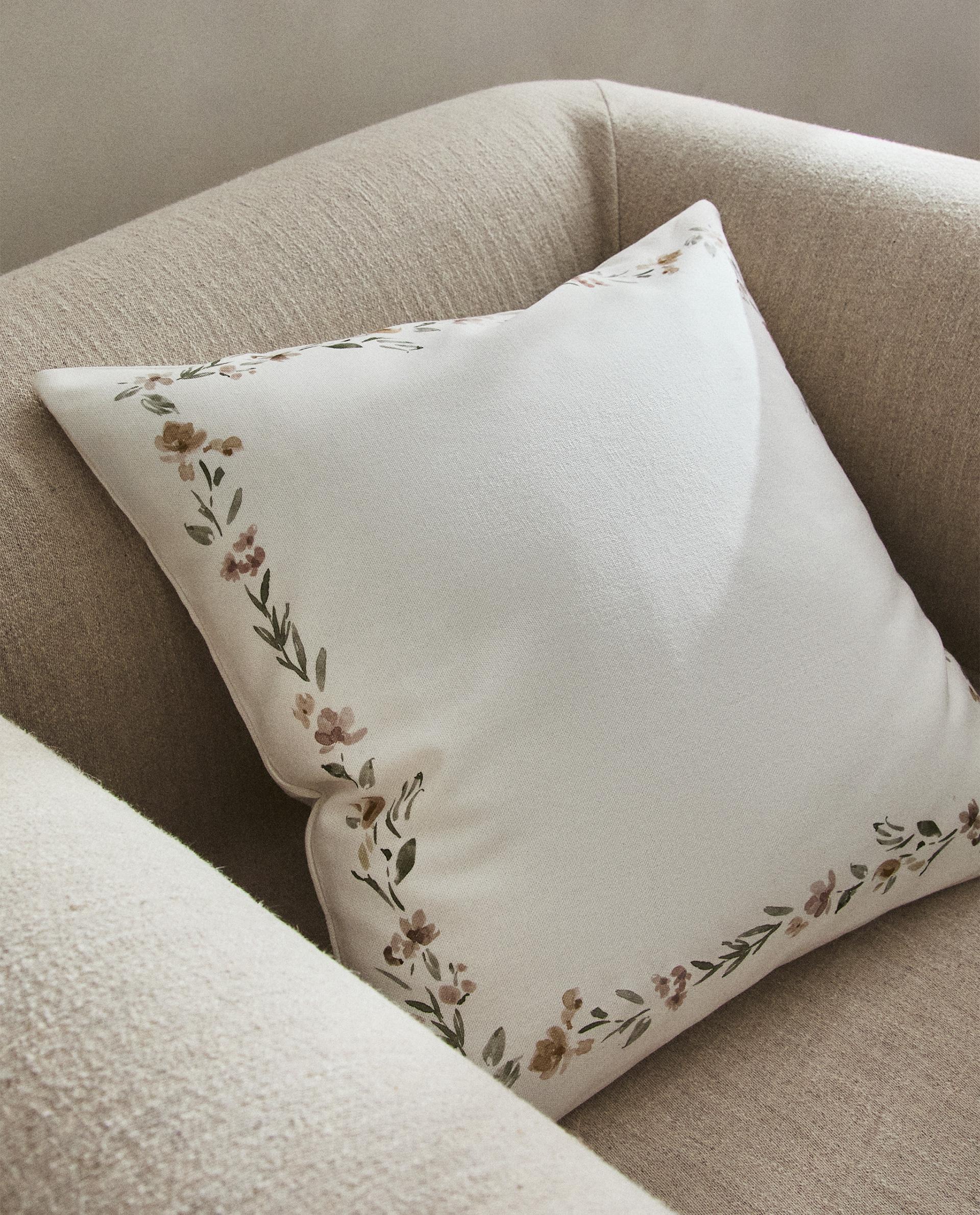 フェザーダウンクッションフィラー XXLサイズ | Zara Home 日本