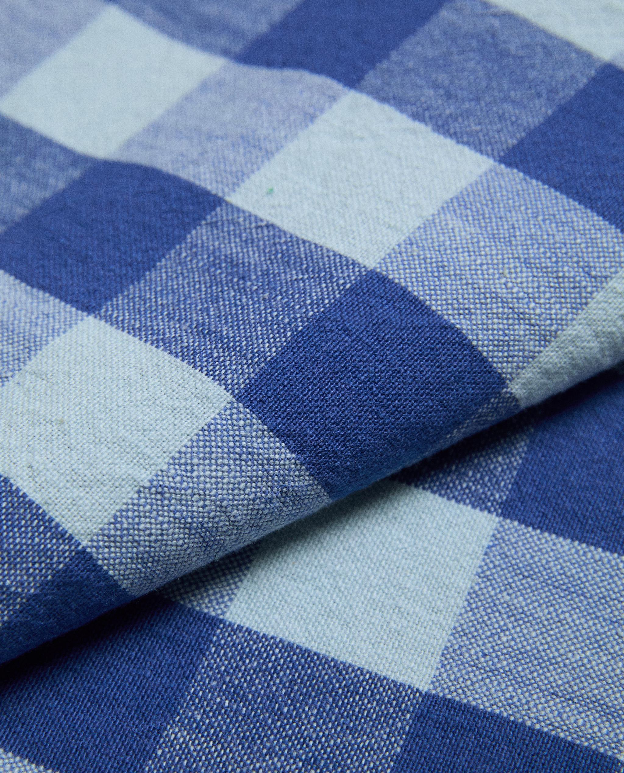 PACK OF CHECK NAPKINS (PACK OF 2) product thumbnail 4