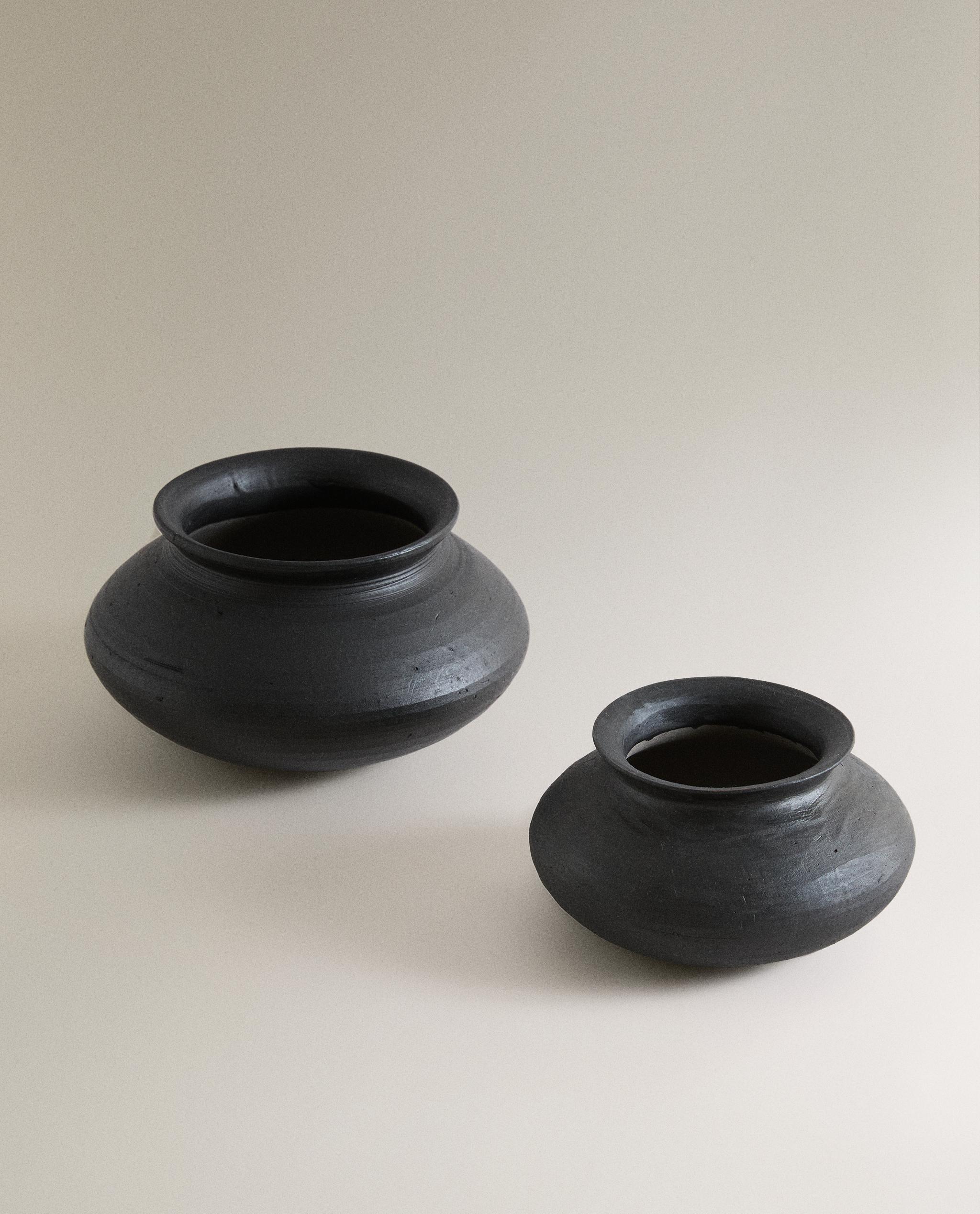 KENZAN DECORATIVE OVAL VASE product thumbnail 3