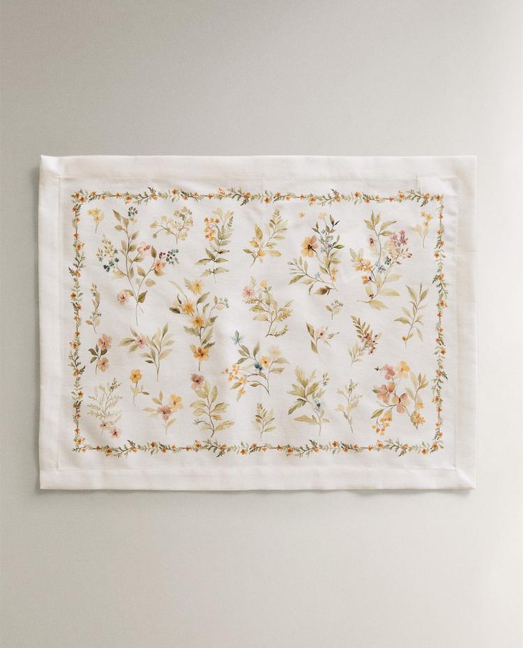 MANTEL INDIVIDUAL RESINADO ESTAMPADO FLORAL