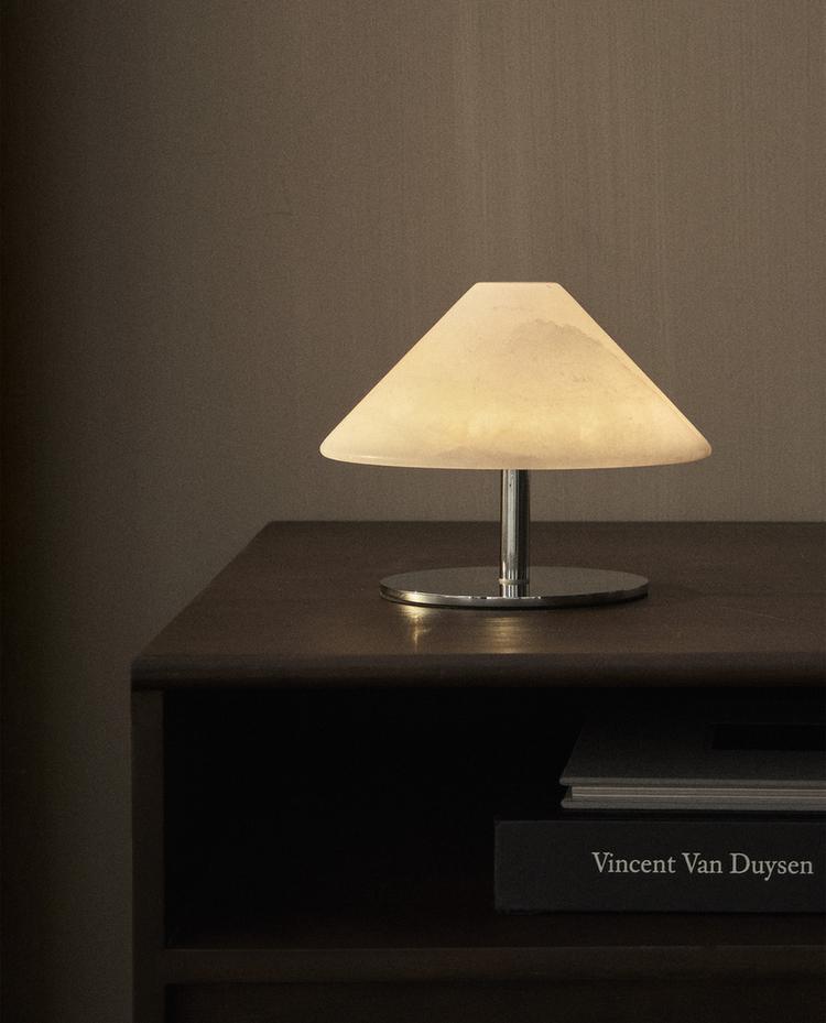 WIRELESS ALABASTER TABLE LAMP WIRELESS ALABASTER TABLE LAMP