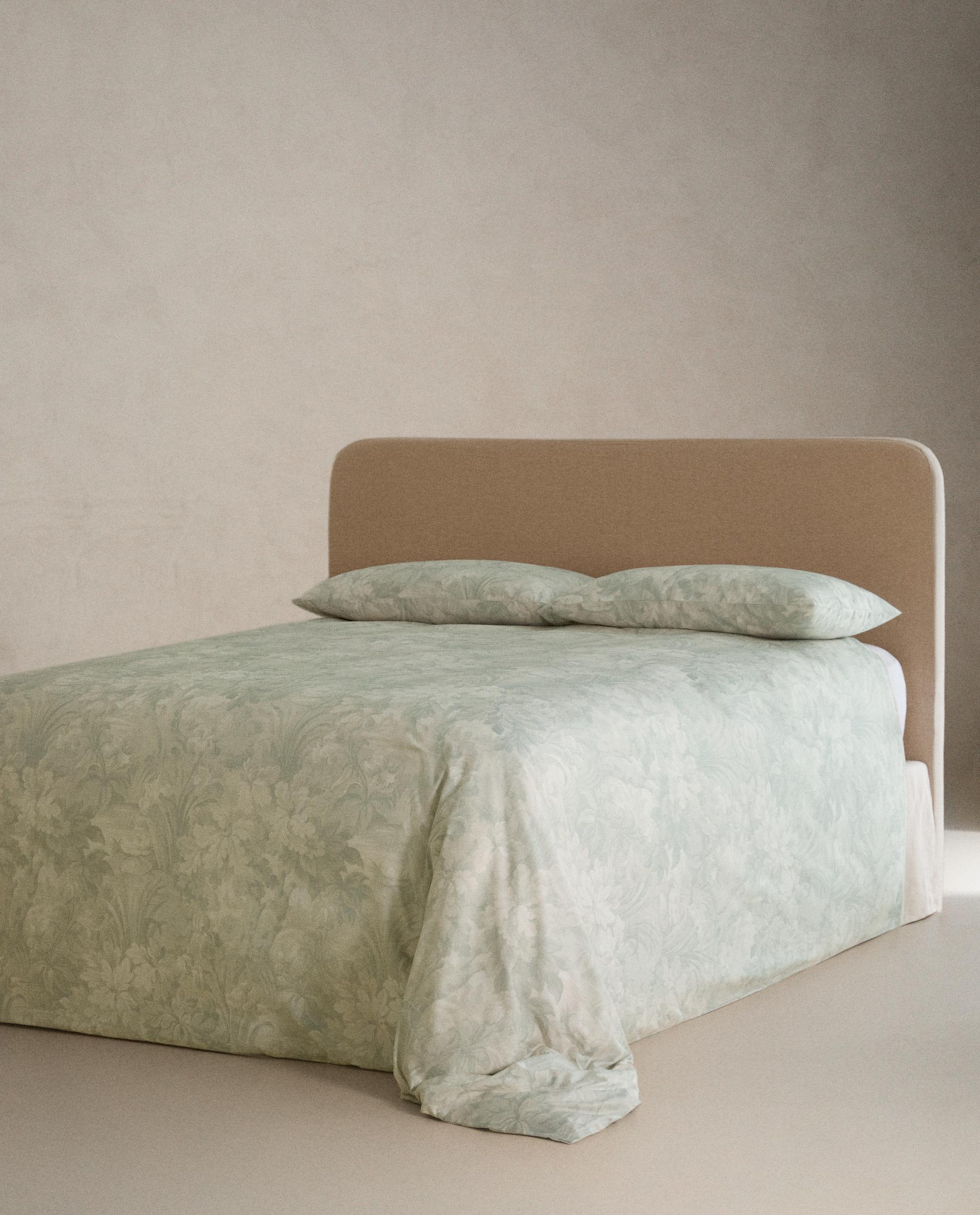 DUVET COVER WITH FLORAL AND BRANCH PRINT product thumbnail 16