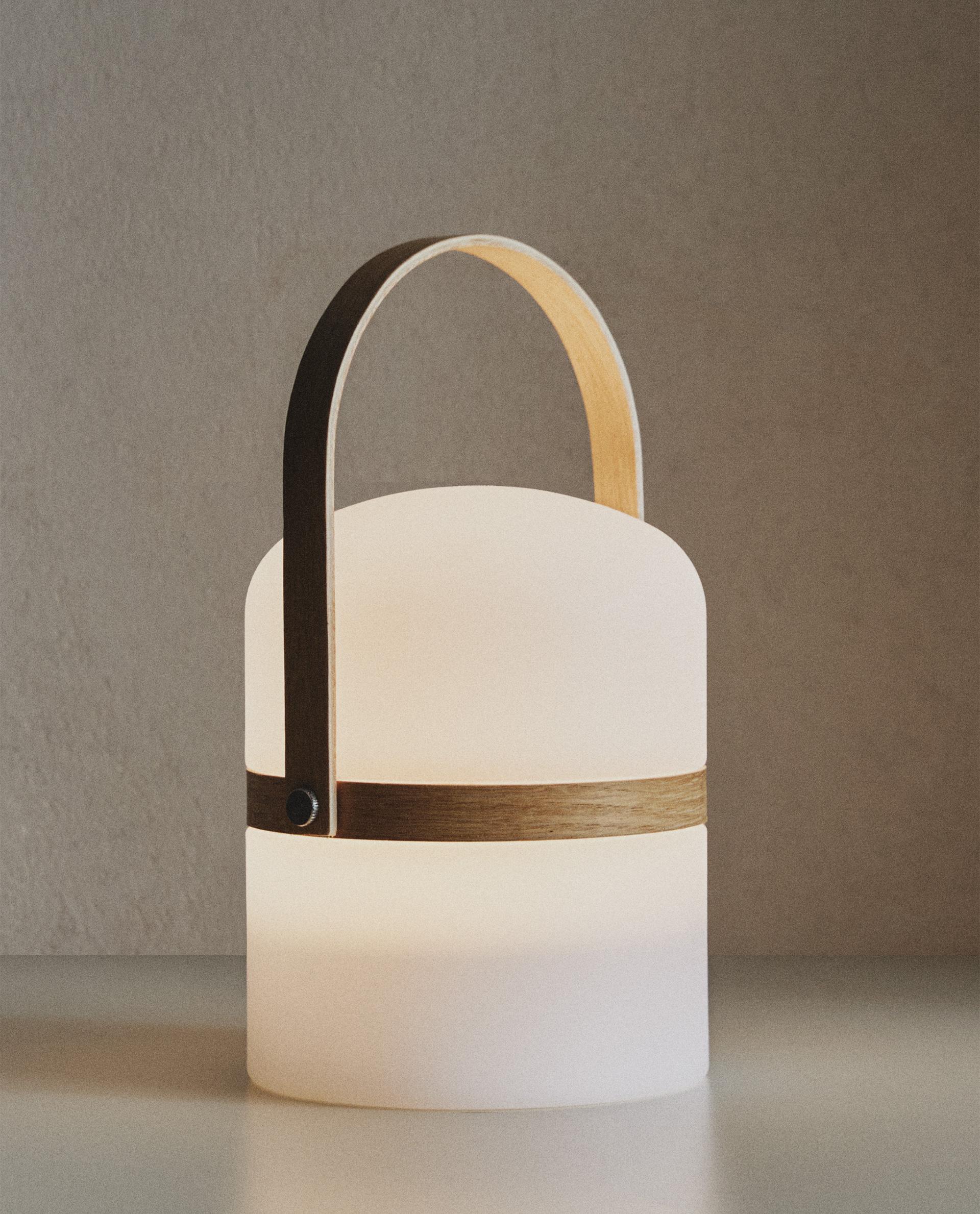 VEIOZĂ FĂRĂ FIR CU TOARTĂ VEIOZĂ FĂRĂ FIR CU TOARTĂ