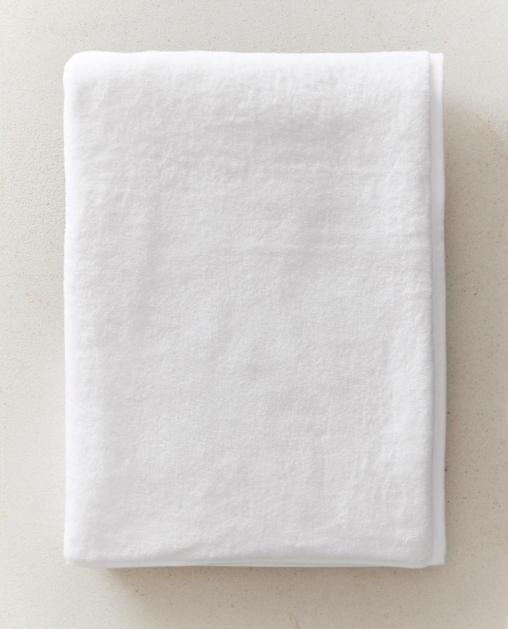 Zara Home Extra soft cotton bath towel (700 gxm²)