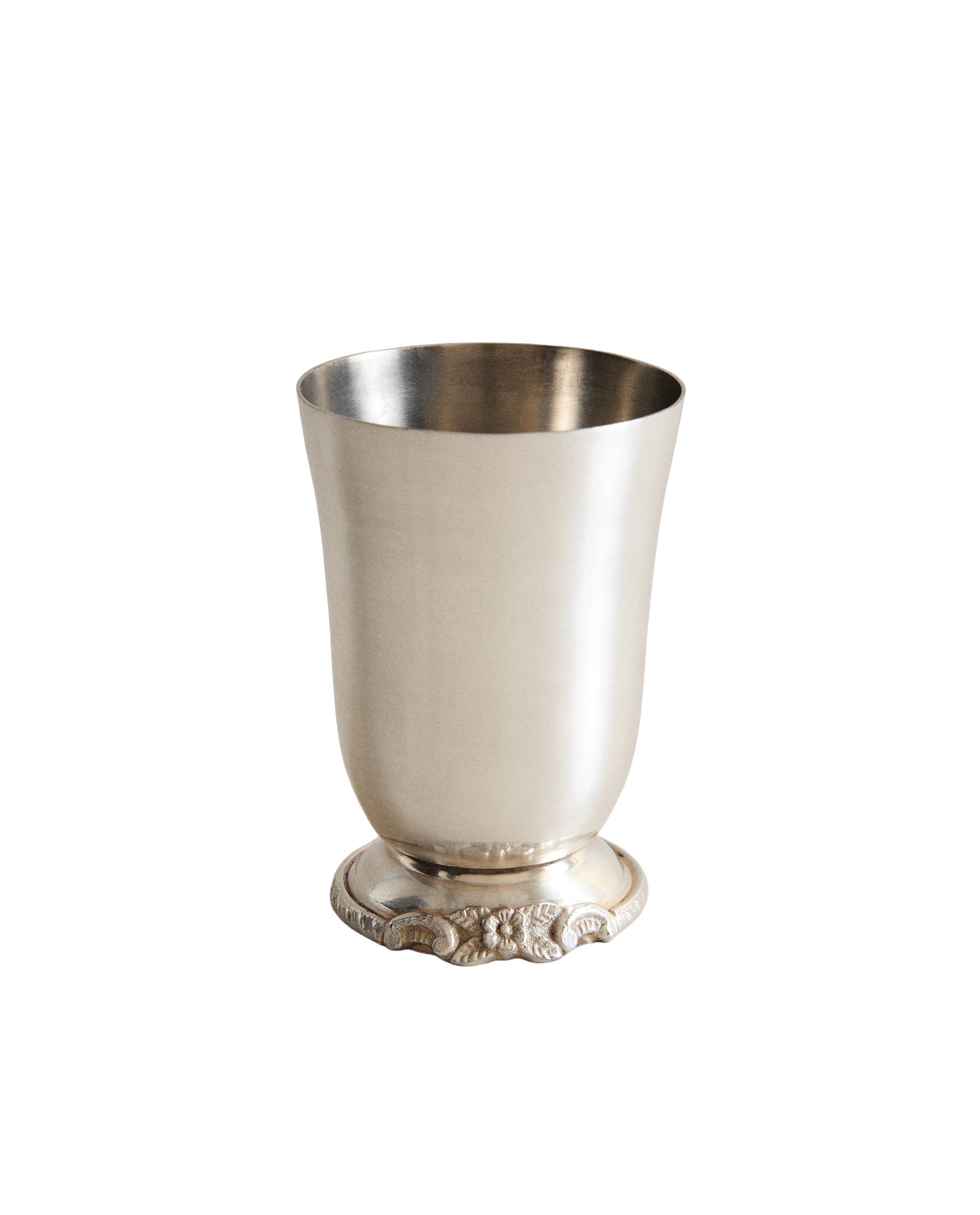 METAL FLORAL BATHROOM SET product thumbnail 5
