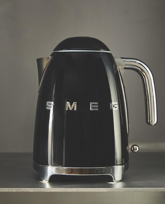SMEG KETTLE