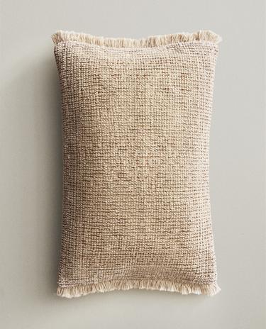 FRINGED CUSHION COVER FRINGED CUSHION COVER
