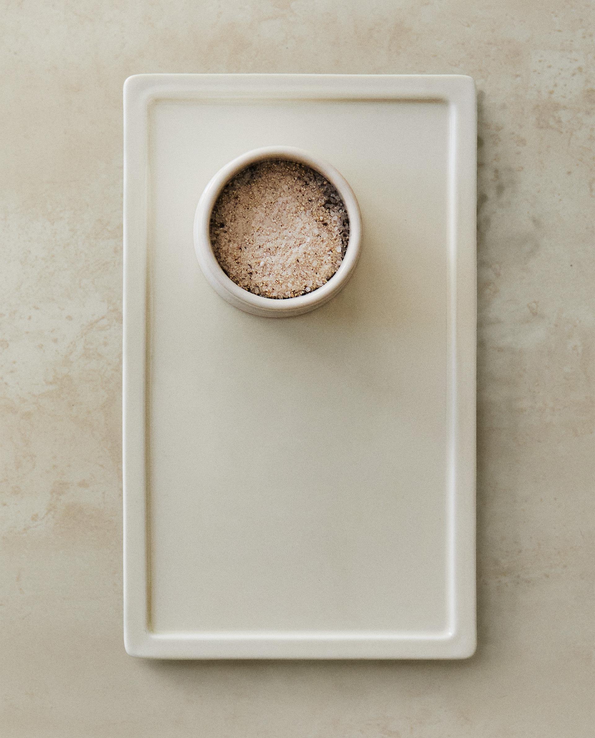 RECTANGULAR CERAMIC BATHROOM TRAY RECTANGULAR CERAMIC BATHROOM TRAY