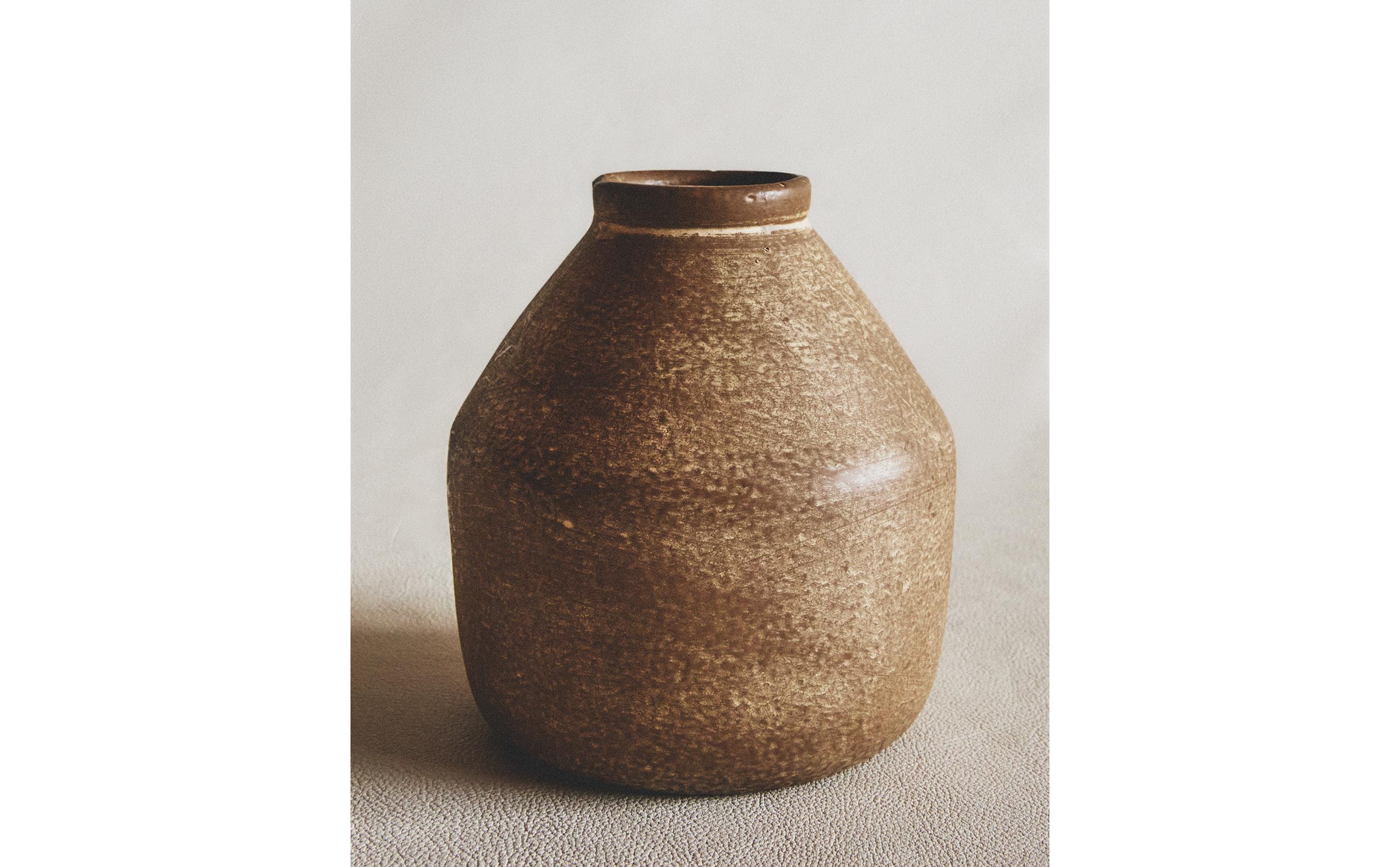 不二とカタツムリの花瓶 不二とカタツムリの花瓶 花器販売 | 作家ものの花瓶