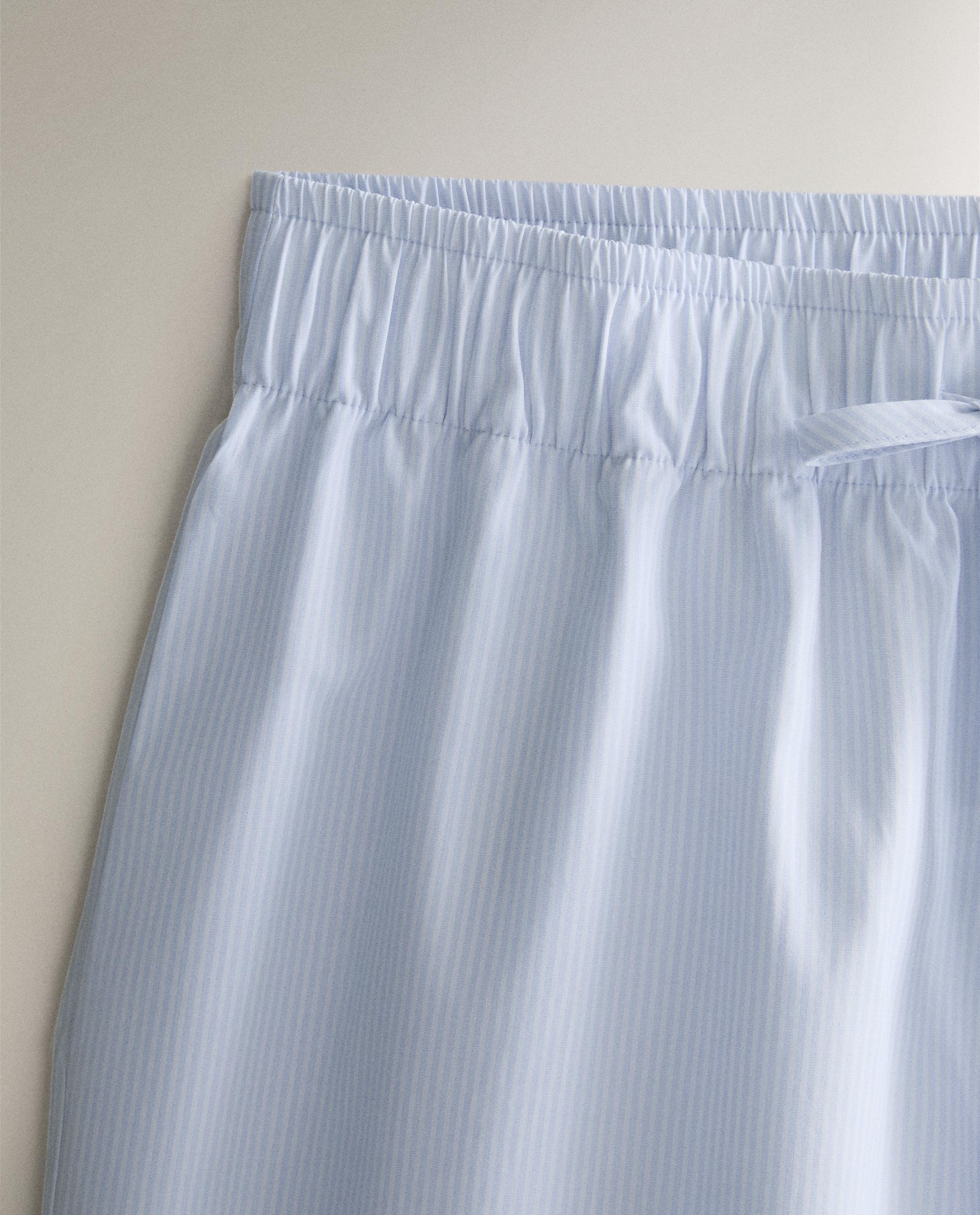 STRIPED LACE SHORTS product thumbnail 4