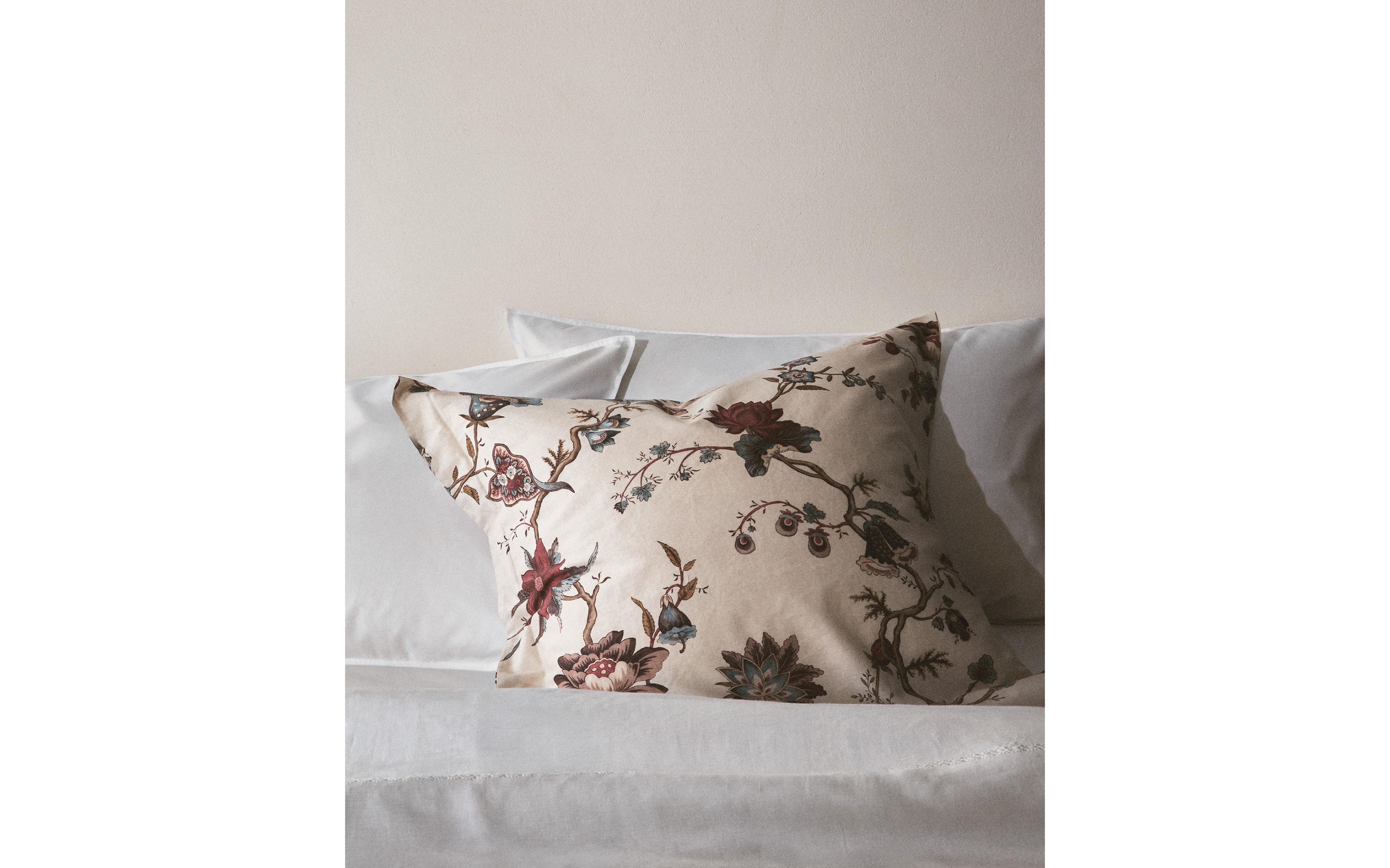 SATIN FLORAL PILLOWCASE | KATHARINE POLE product thumbnail 7