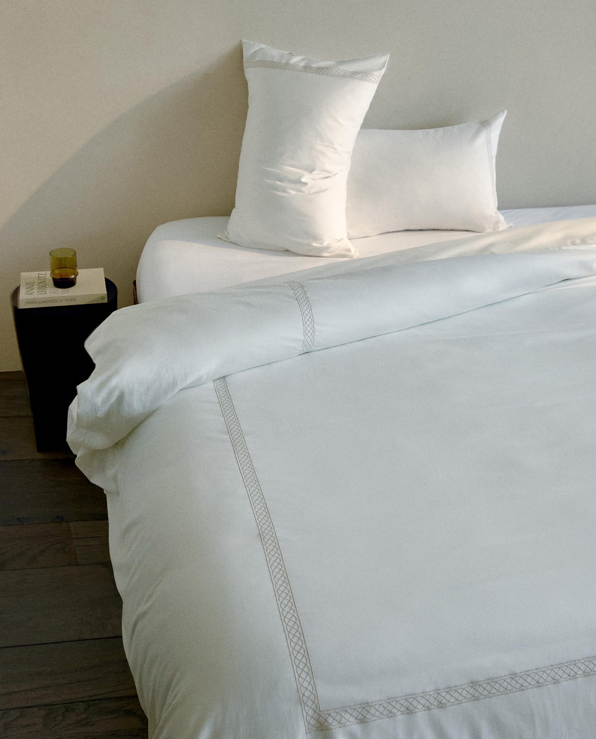 EMBROIDERED SATEEN DUVET COVER product thumbnail 9