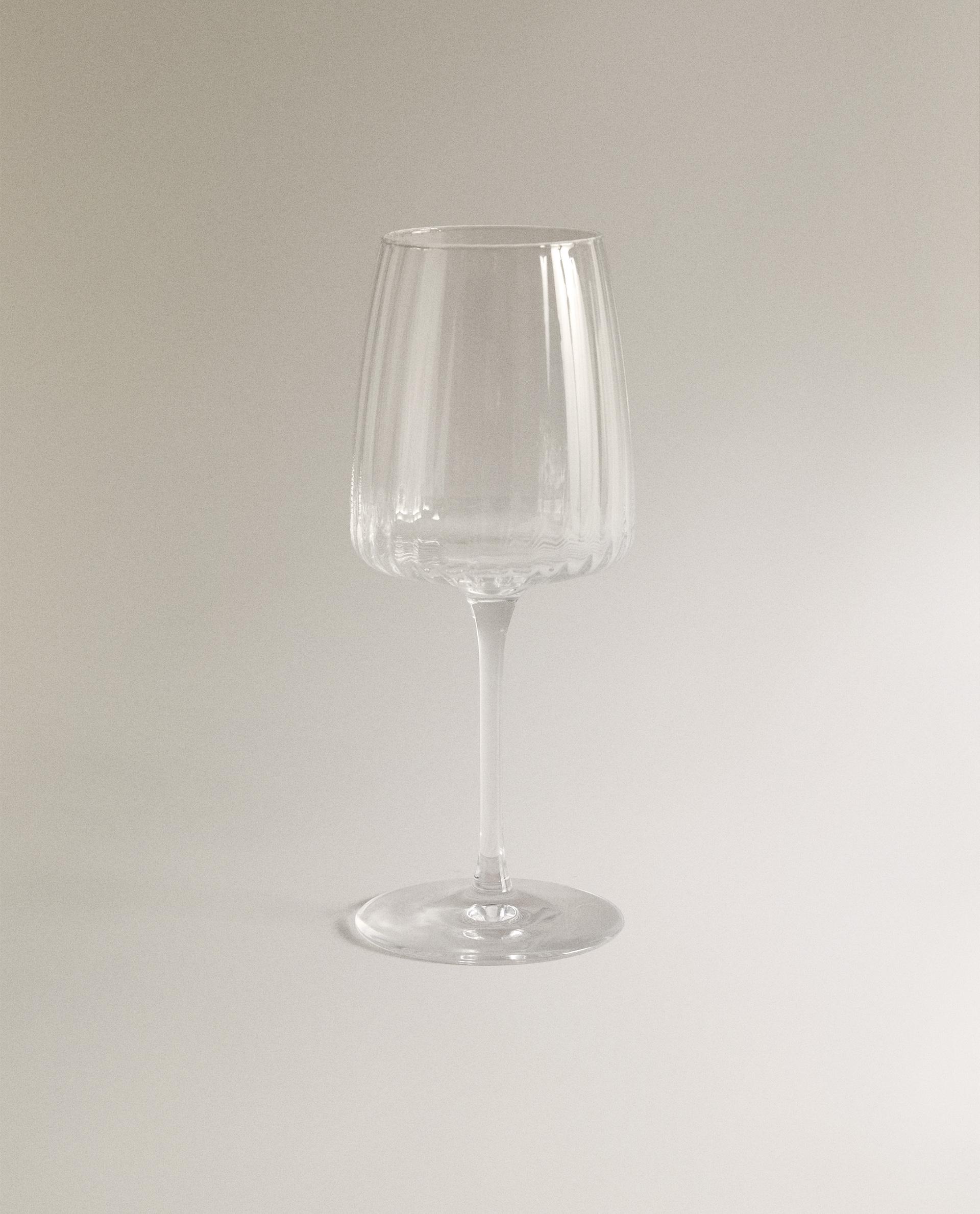 ZARA | WINE GLASS WITH LINES