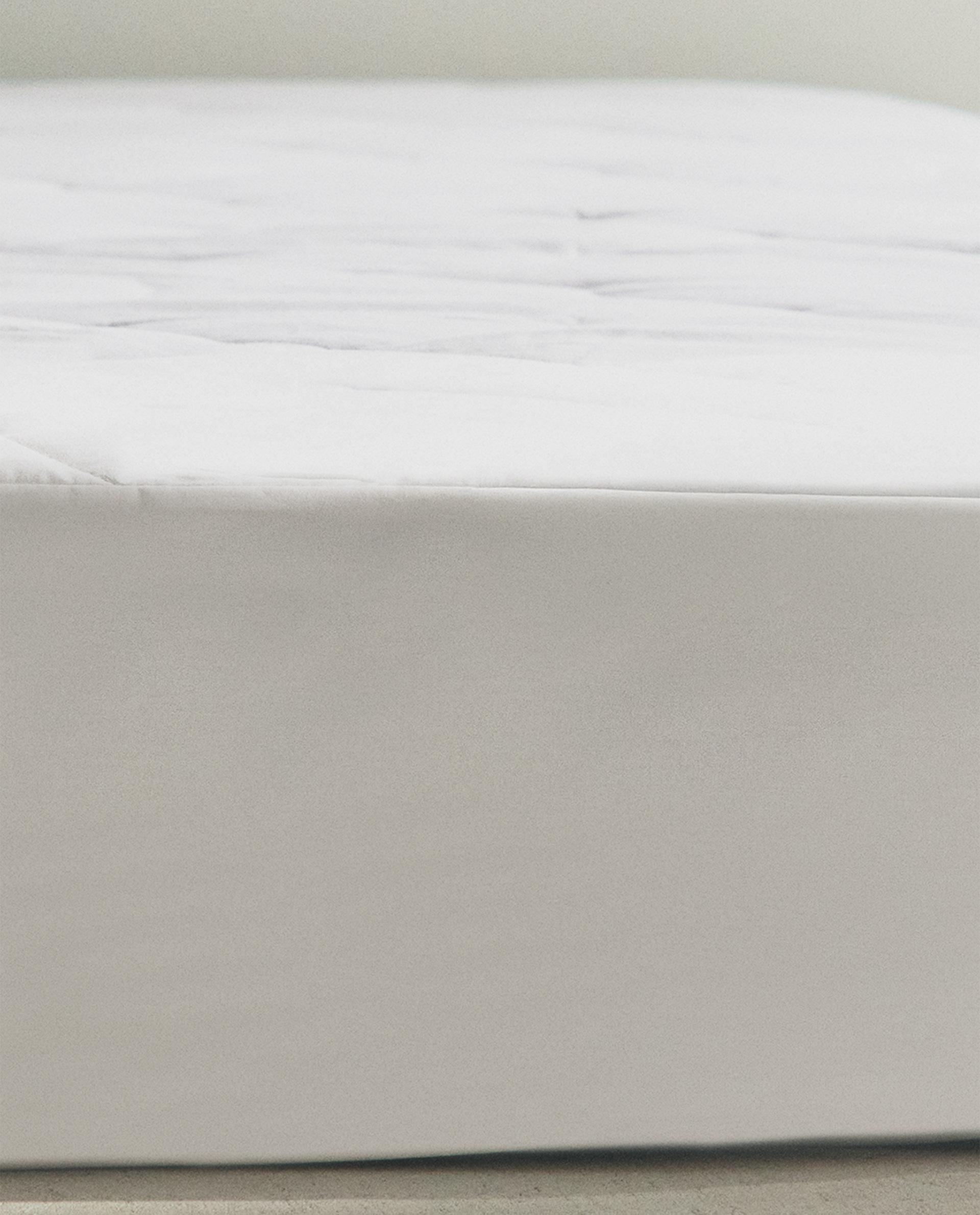 KËLLËF DYSHEKU ME MBUSHJE KËLLËF DYSHEKU ME MBUSHJE