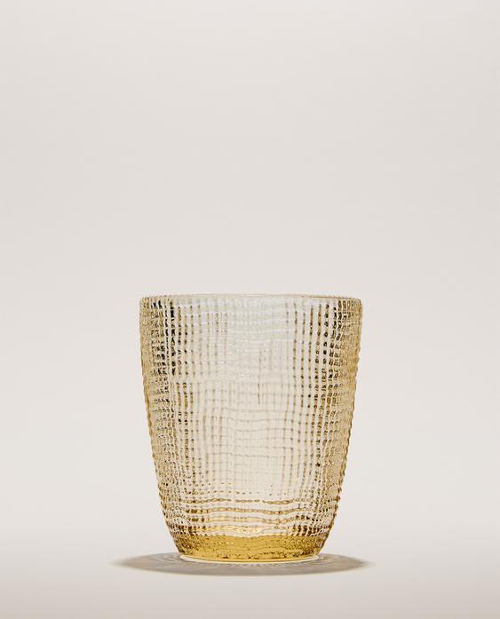 RAISED DESIGN GLASS TUMBLER RAISED DESIGN GLASS TUMBLER