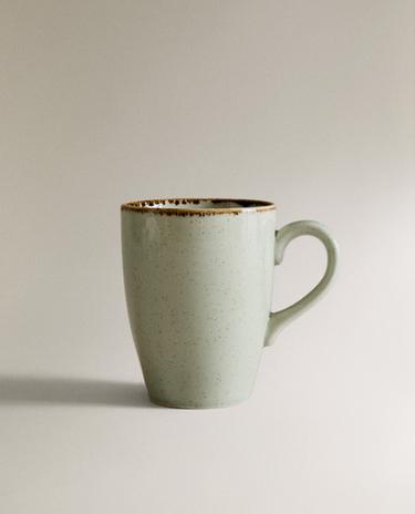 PORCELAIN MUG WITH ANTIQUE FINISH RIM
