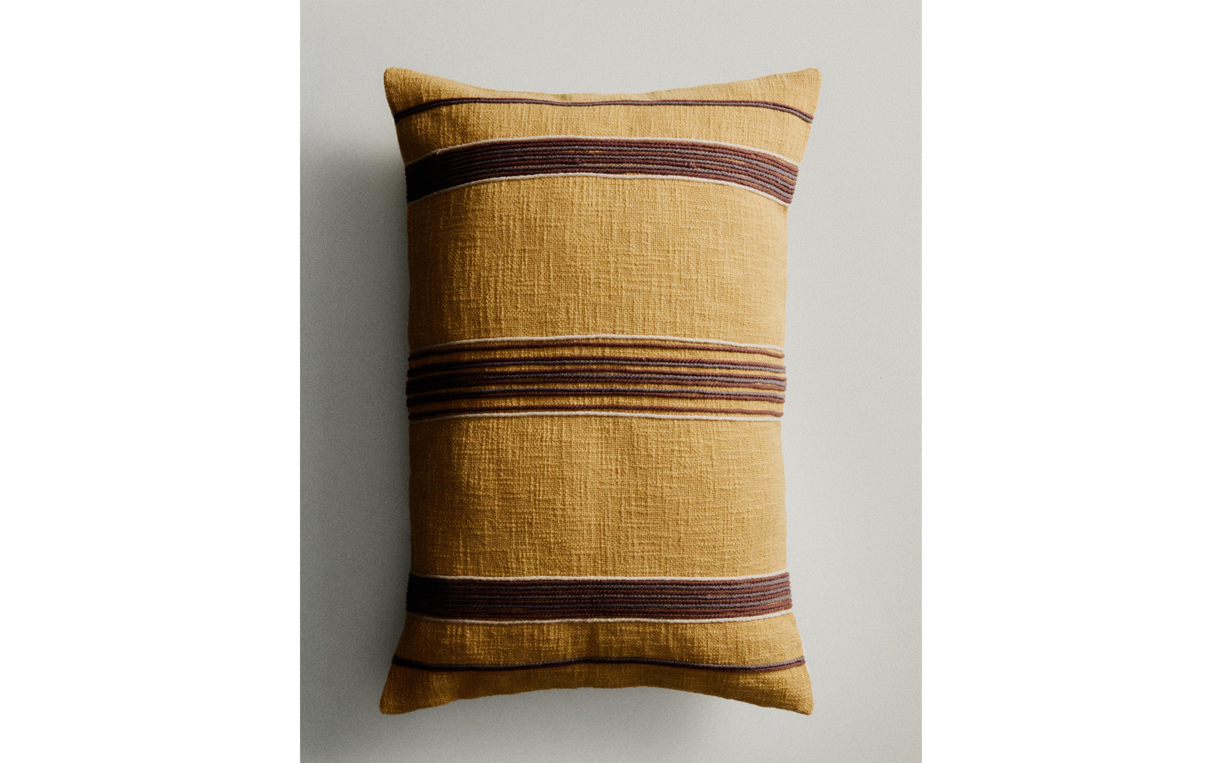 STRIPED CUSHION COVER product thumbnail 20