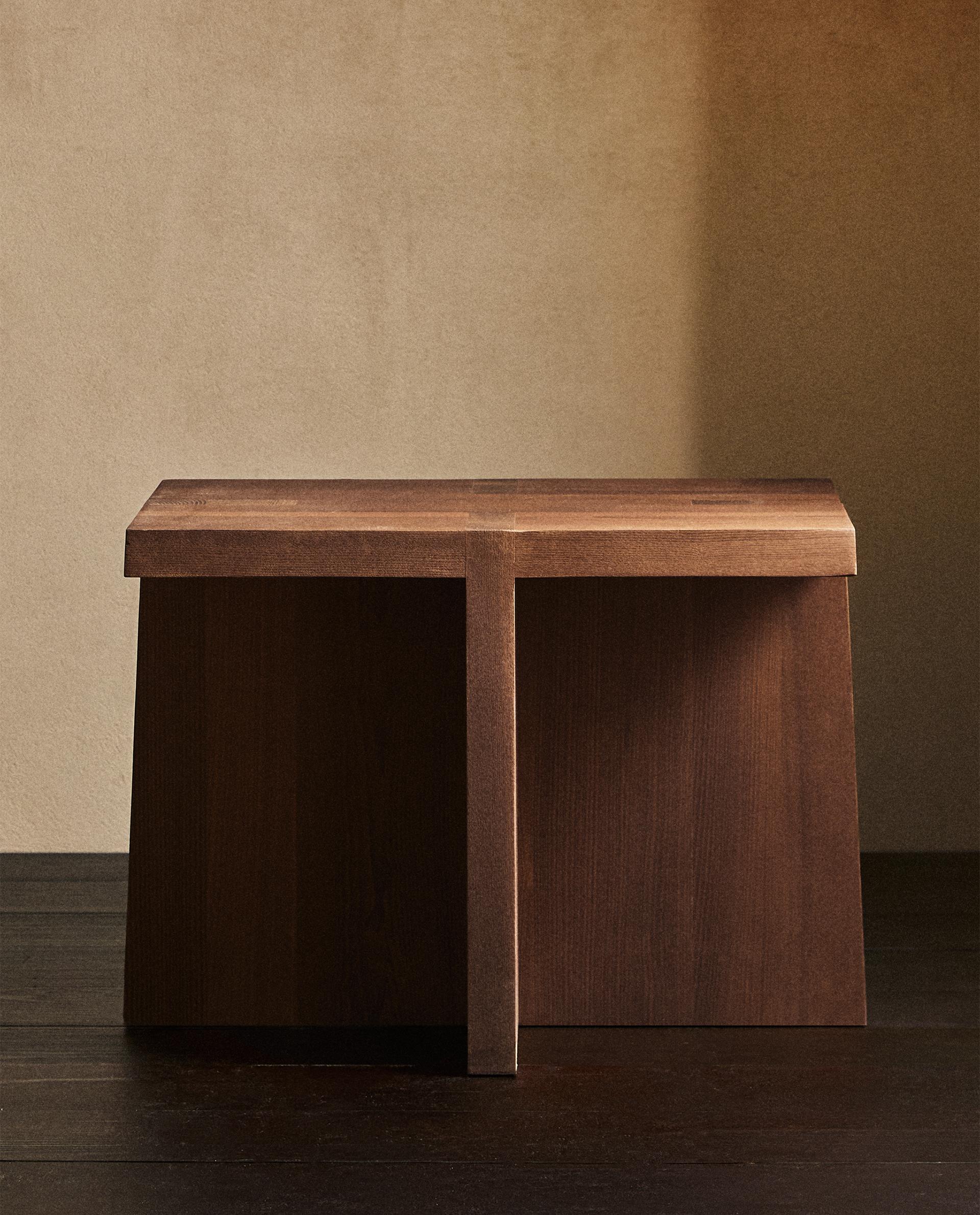 SIDETABLE 01 BY VINCENT VAN DUYSEN