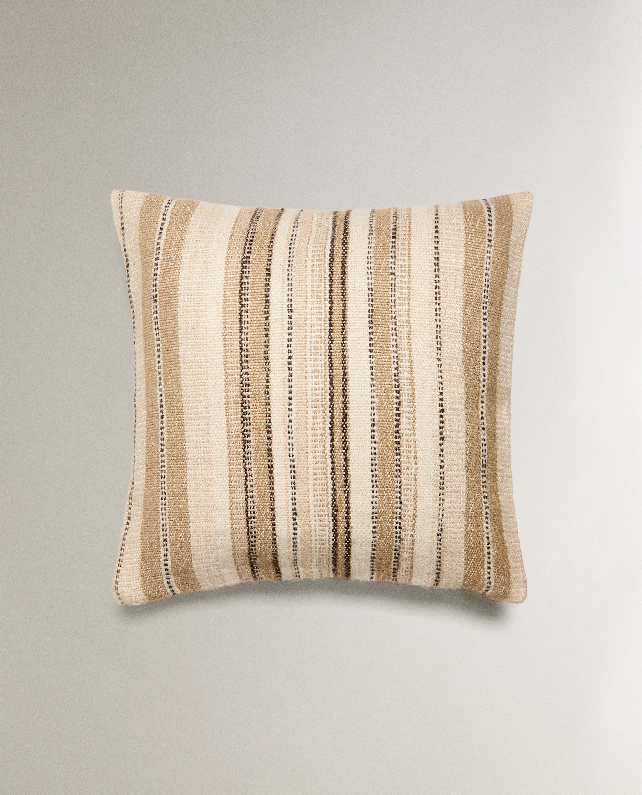 ストライプ クッションカバー | Zara Home 日本/Japan